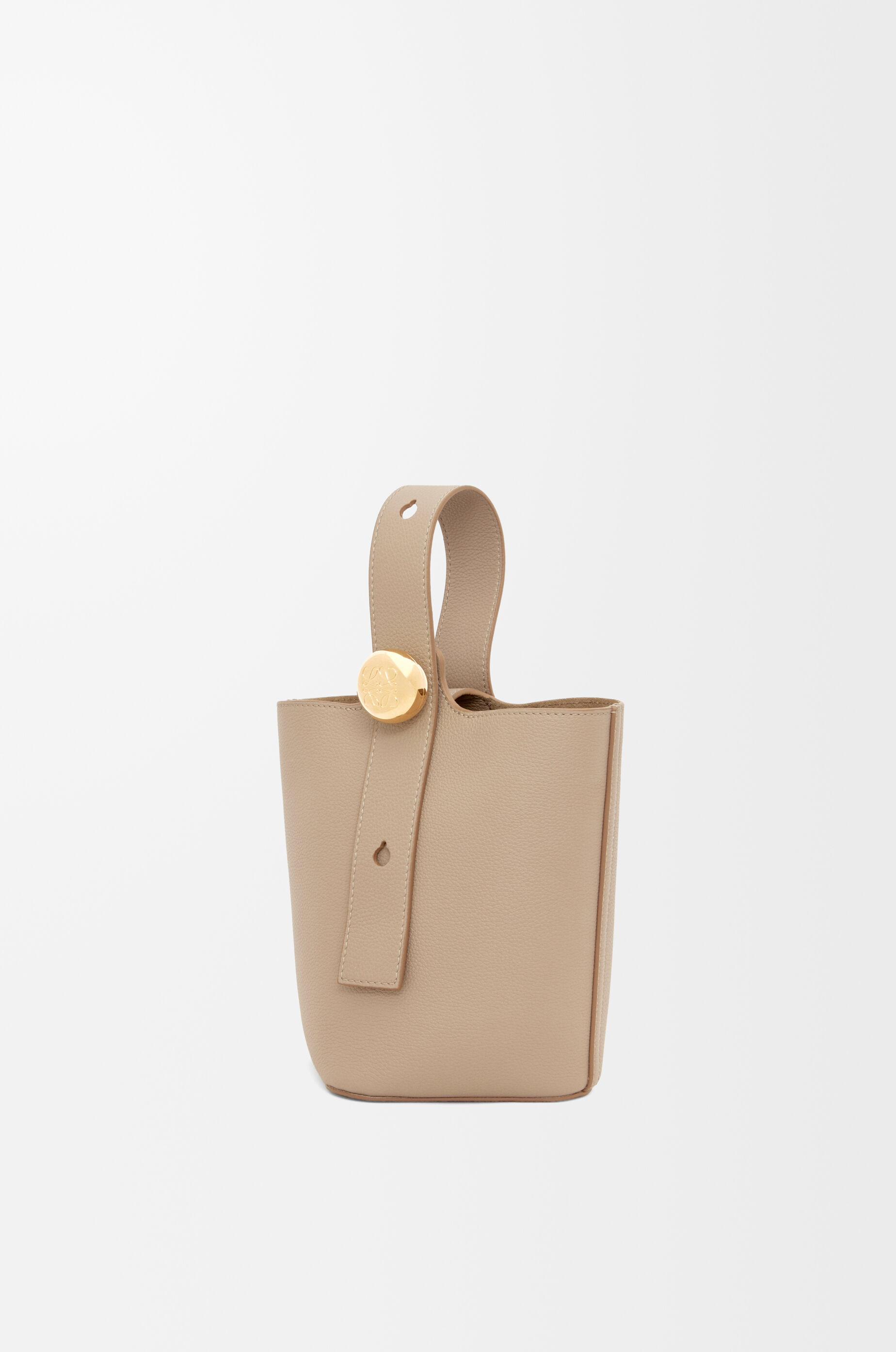 LOEWE Mini Pebble Bucket bag in soft grained calfskin Sand