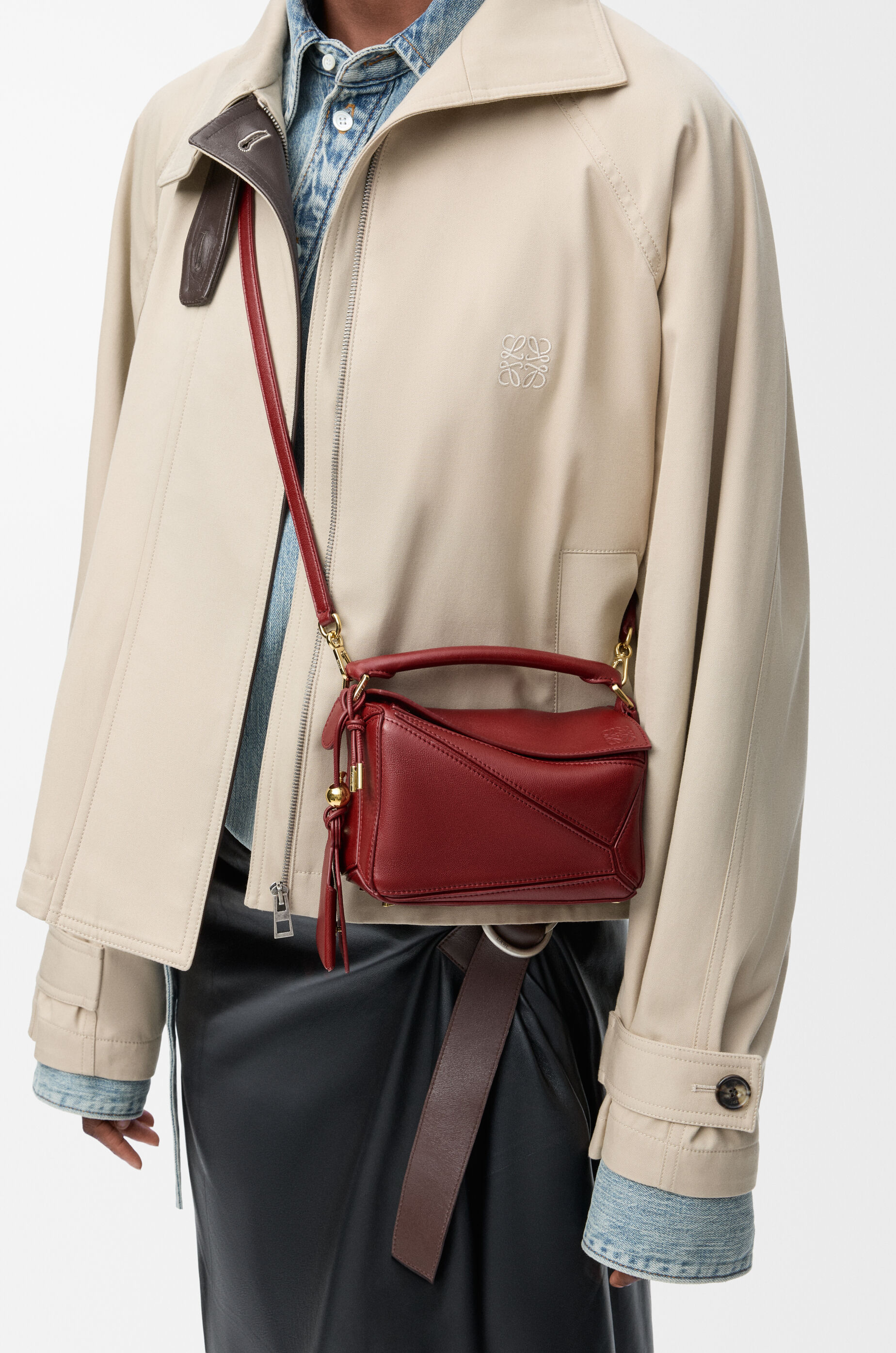 LOEWE Mini Featherlight Puzzle bag in nappa lambskin Burnt Red