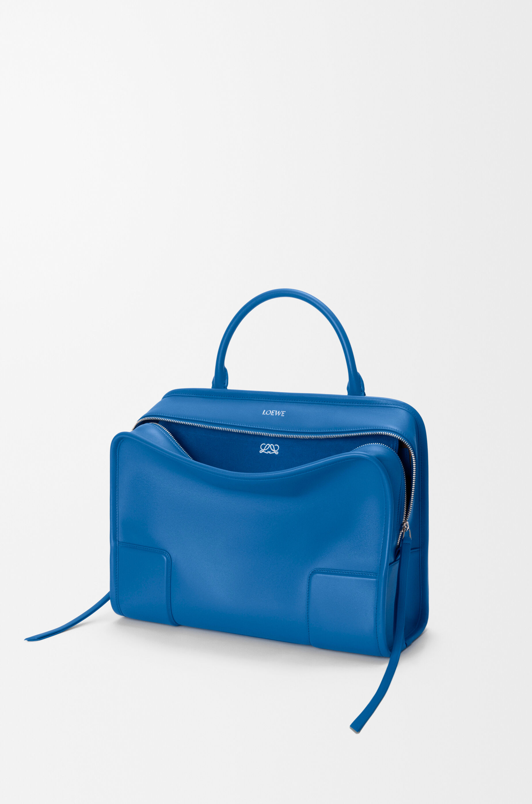 LOEWE Large Amazona 180 bag in soft calfskin Royal Azur