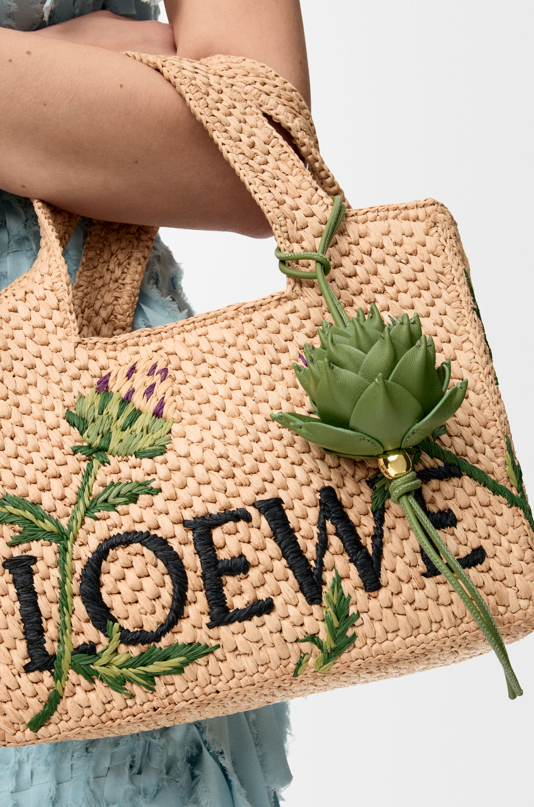 LOEWE Artichoke charm in classic calfskin Green