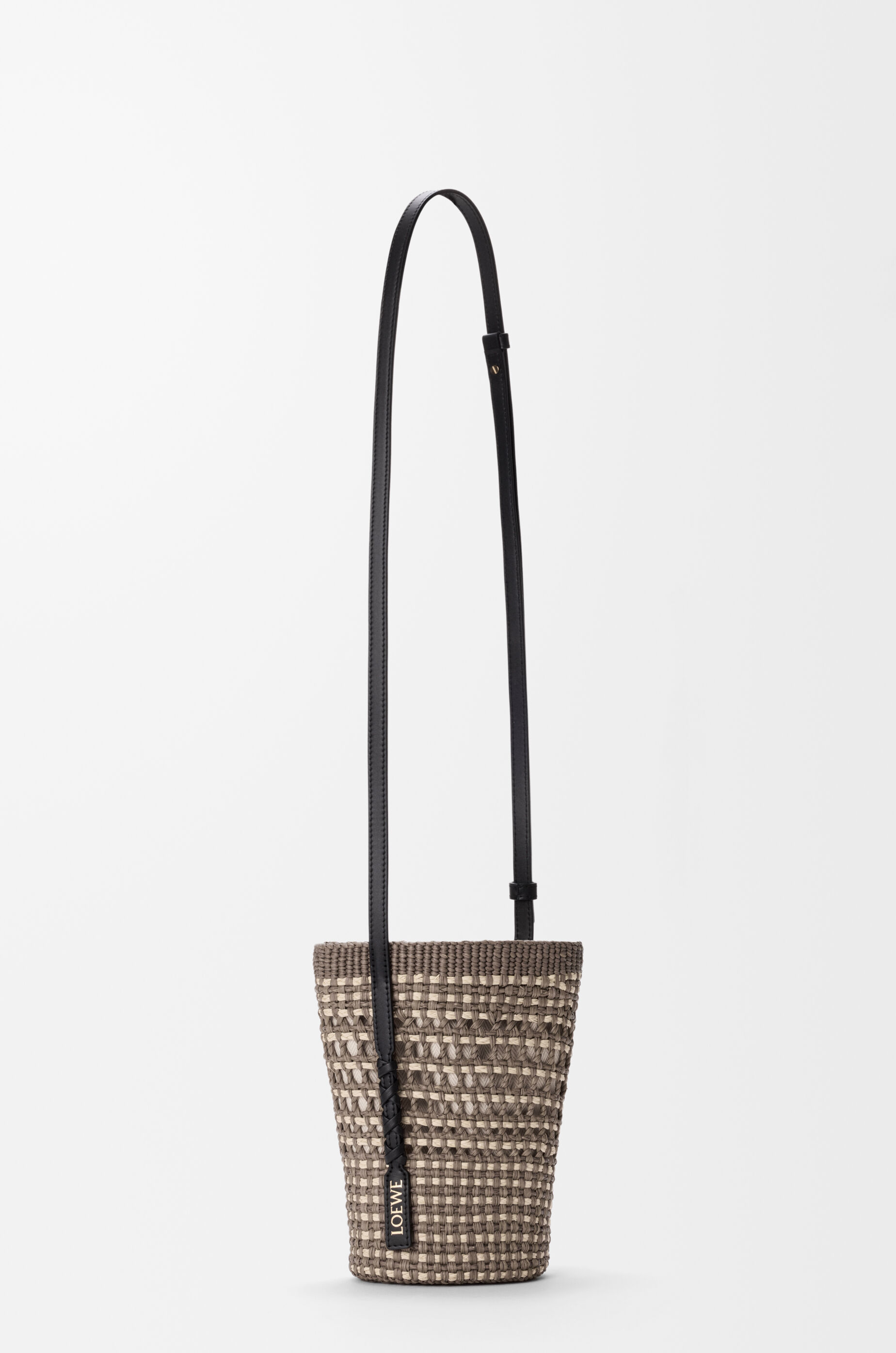 LOEWE Braid pocket in iraca palm and calfskin Khaki/Natural