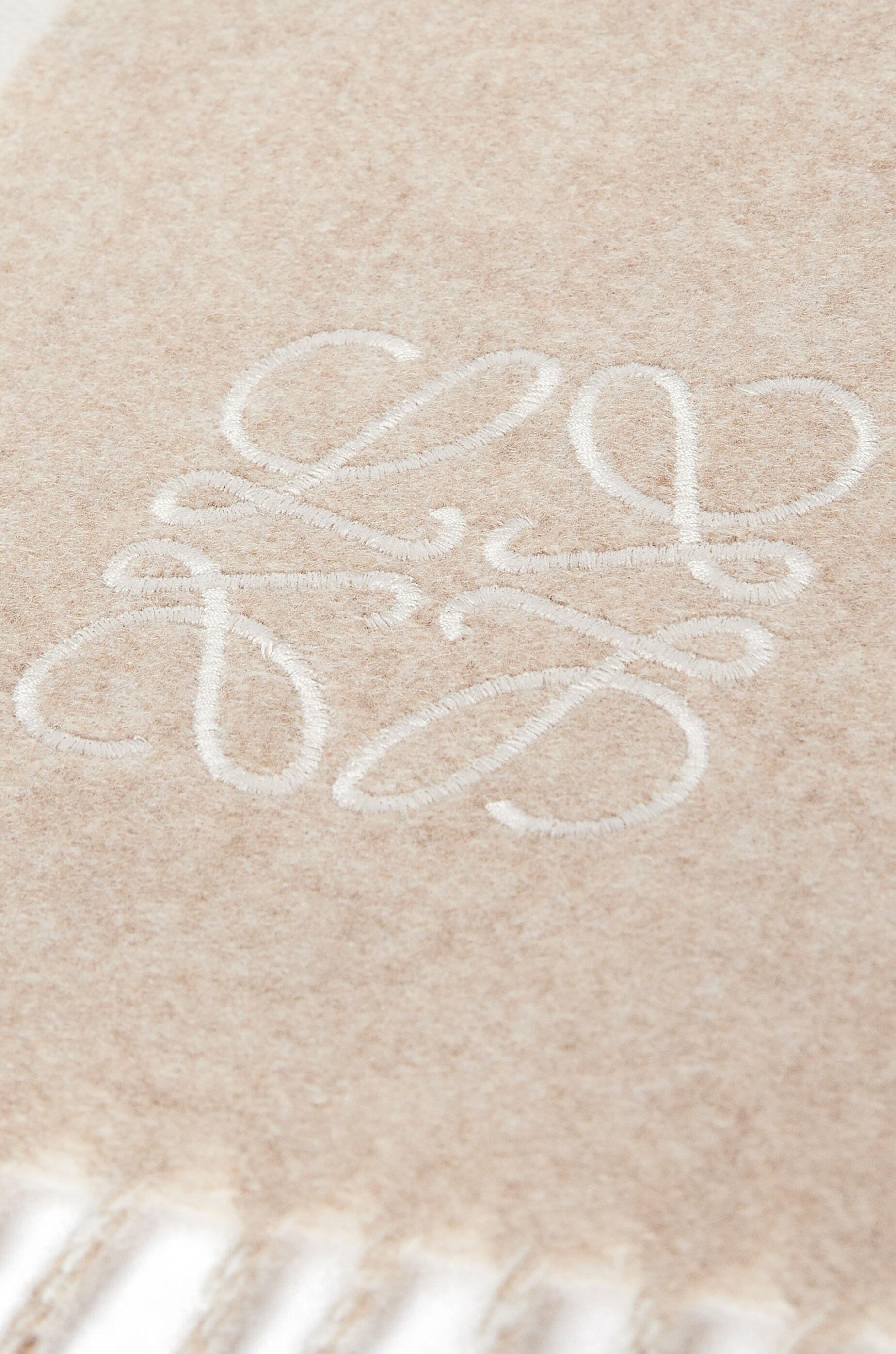 LOEWE Scarf in wool and cashmere Ivory/Sand