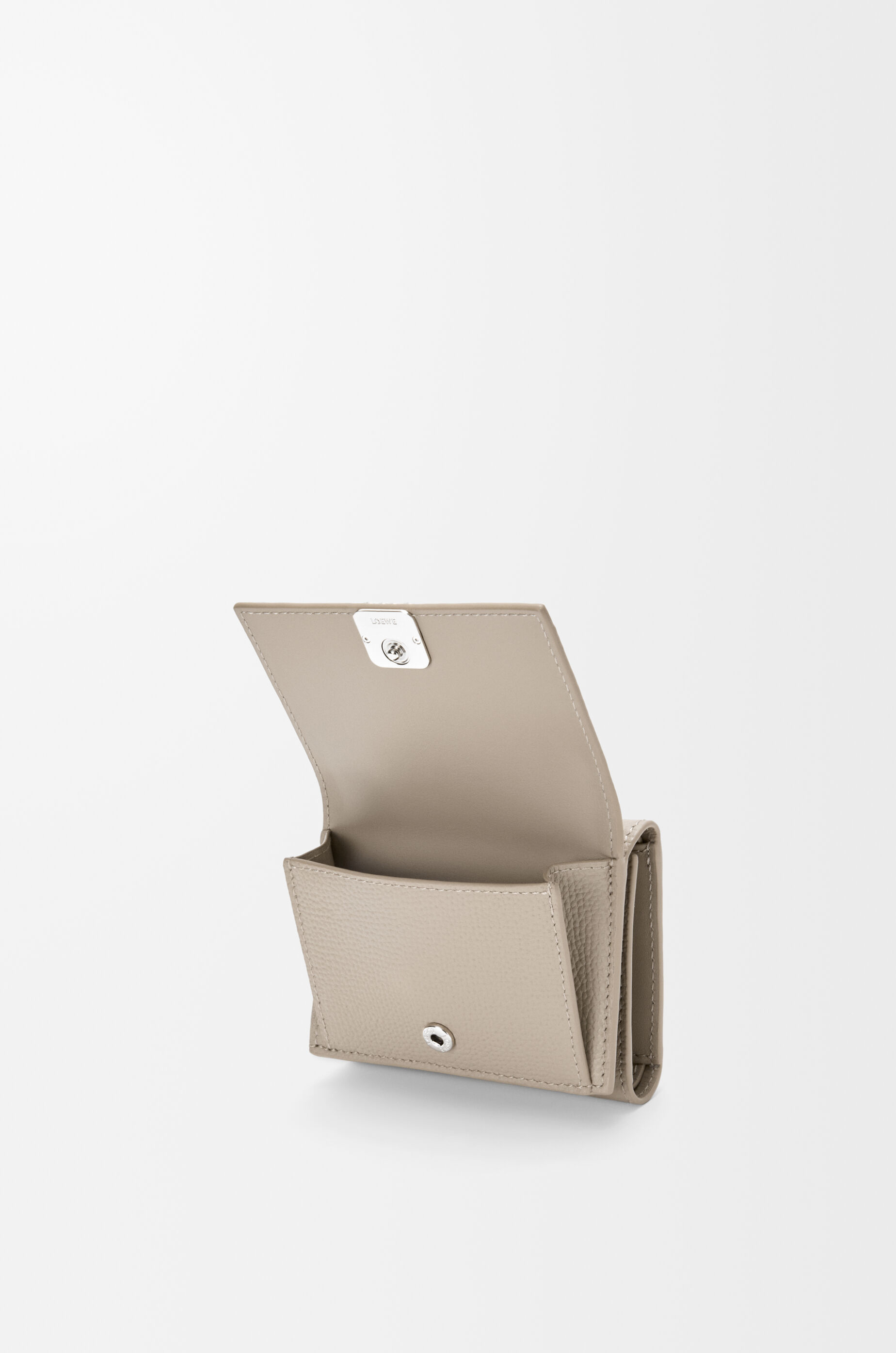 LOEWE Anagram trifold wallet in pebble grained calfskin Clay