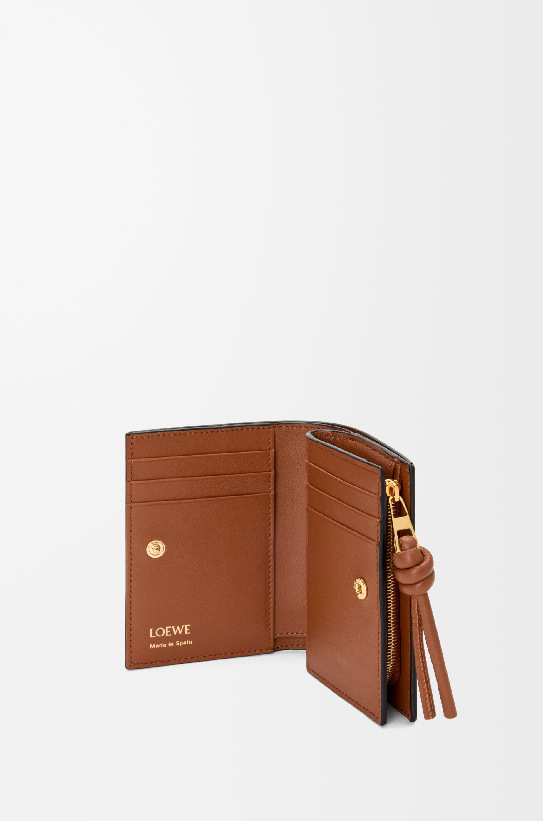 LOEWE Knot compact wallet in shiny nappa calfskin Black/Squirrel