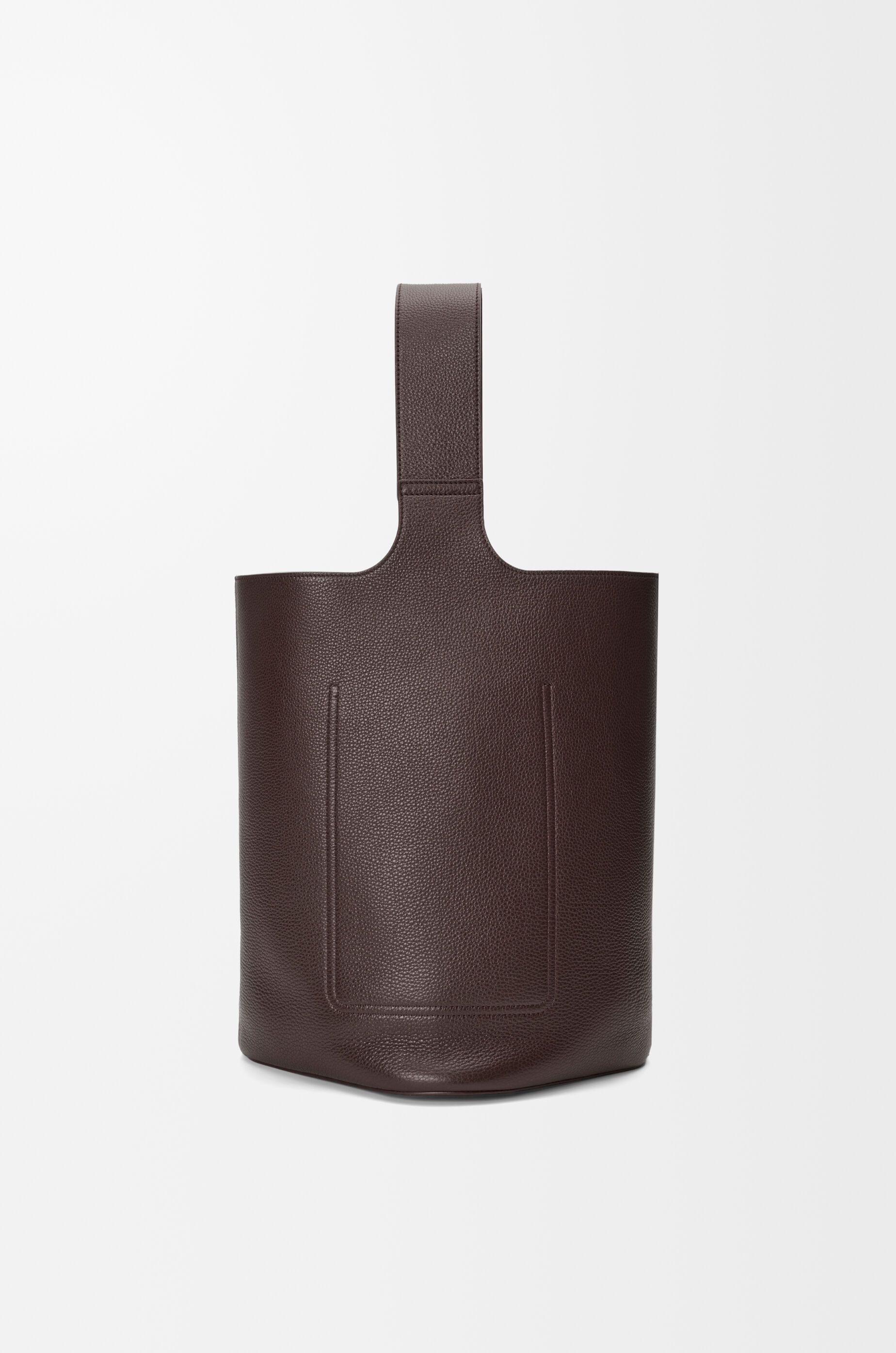 LOEWE Large Pebble bucket in supple grained calfskin Oxblood