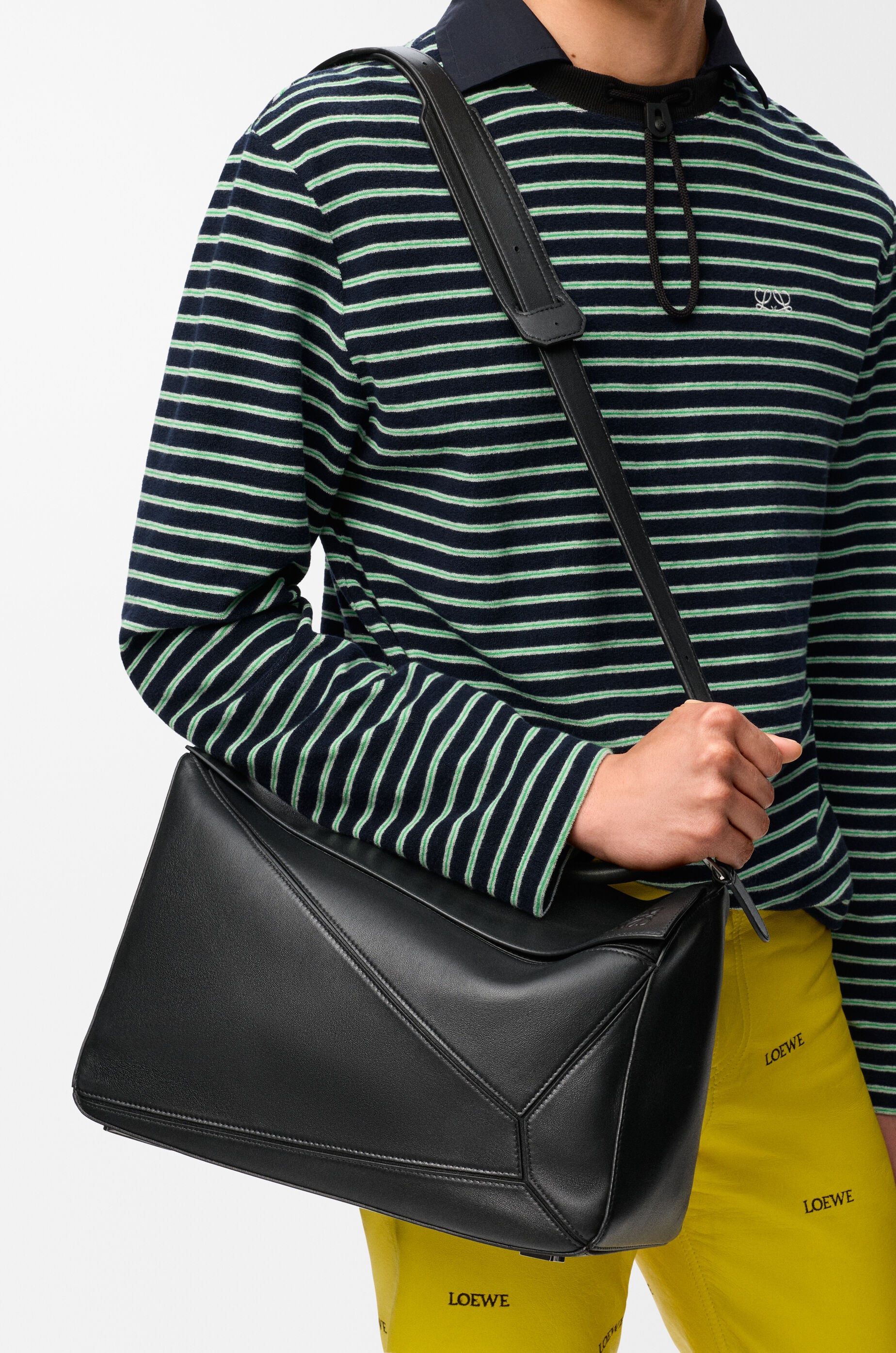 LOEWE Large Featherlight Puzzle bag in nappa lambskin Black