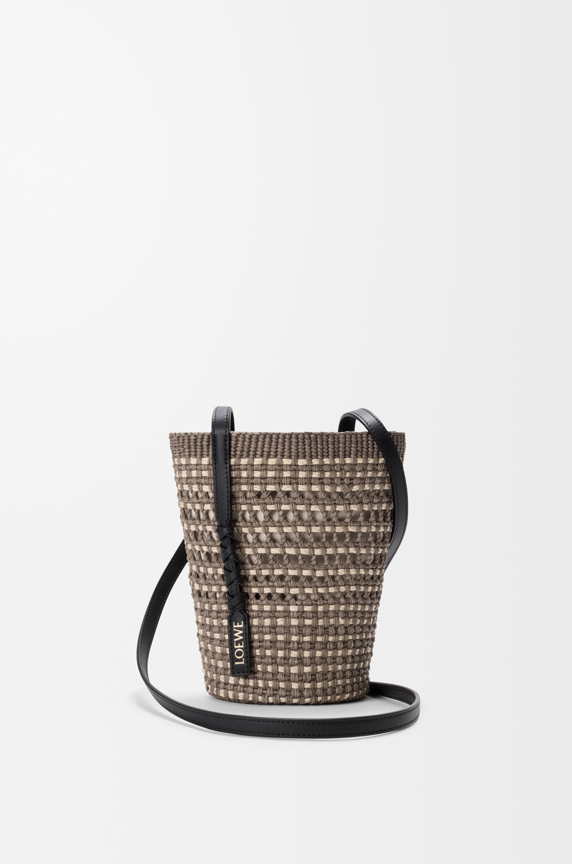 LOEWE Braid pocket in iraca palm and calfskin Khaki/Natural
