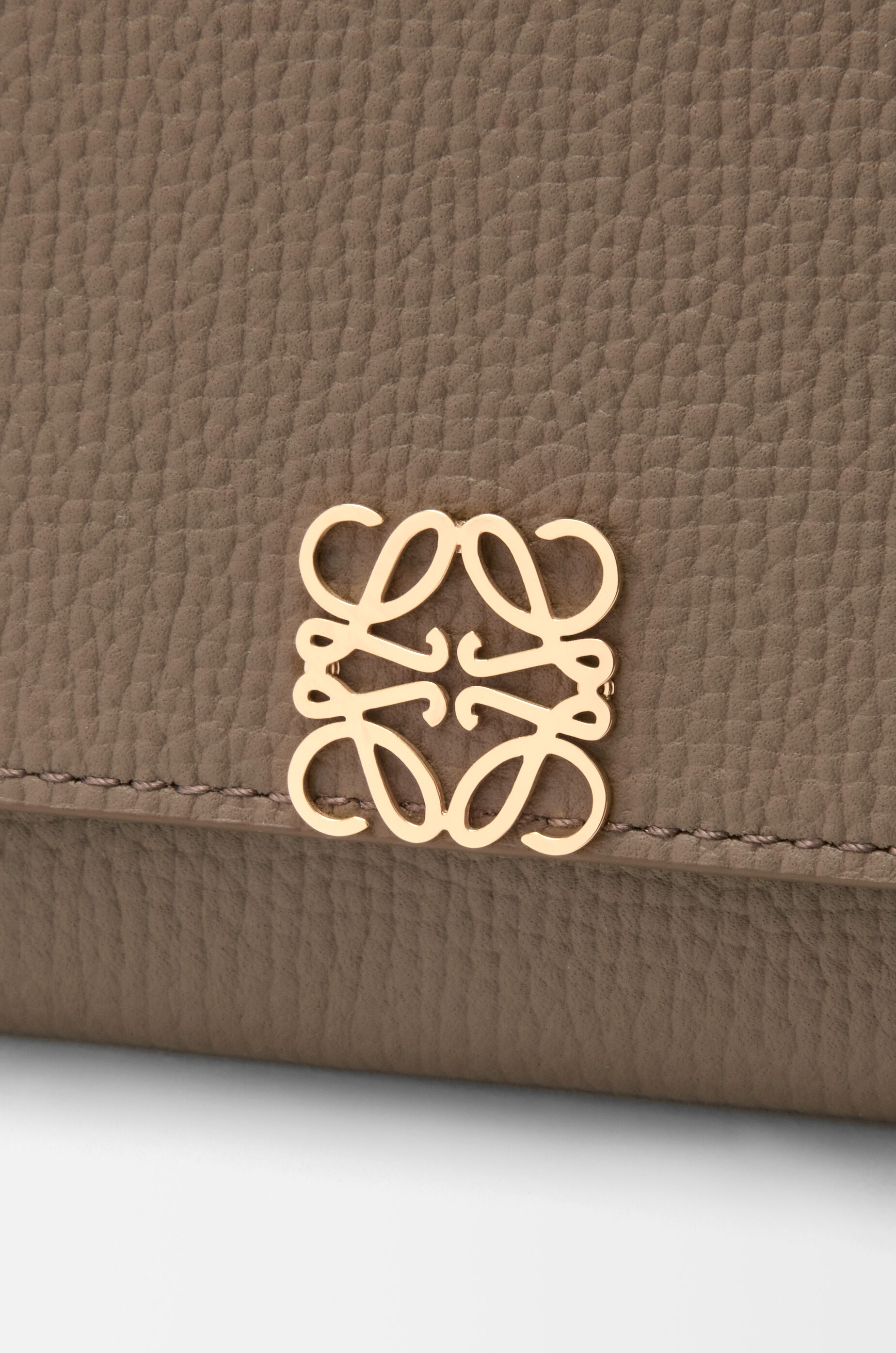 LOEWE Anagram continental wallet in pebble grained calfskin Taupe