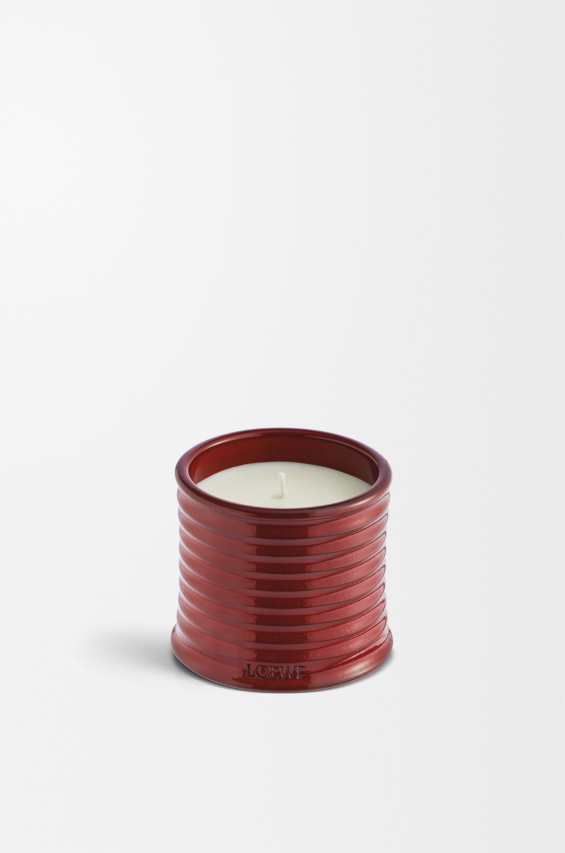 LOEWE Midi Sweet Almond scented candle Red