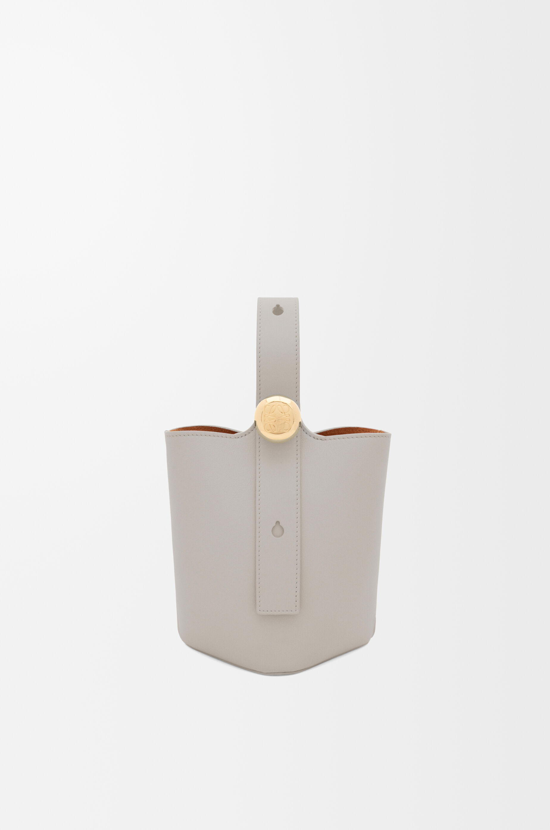 LOEWE Mini Pebble bucket in smooth calfskin Shell Grey