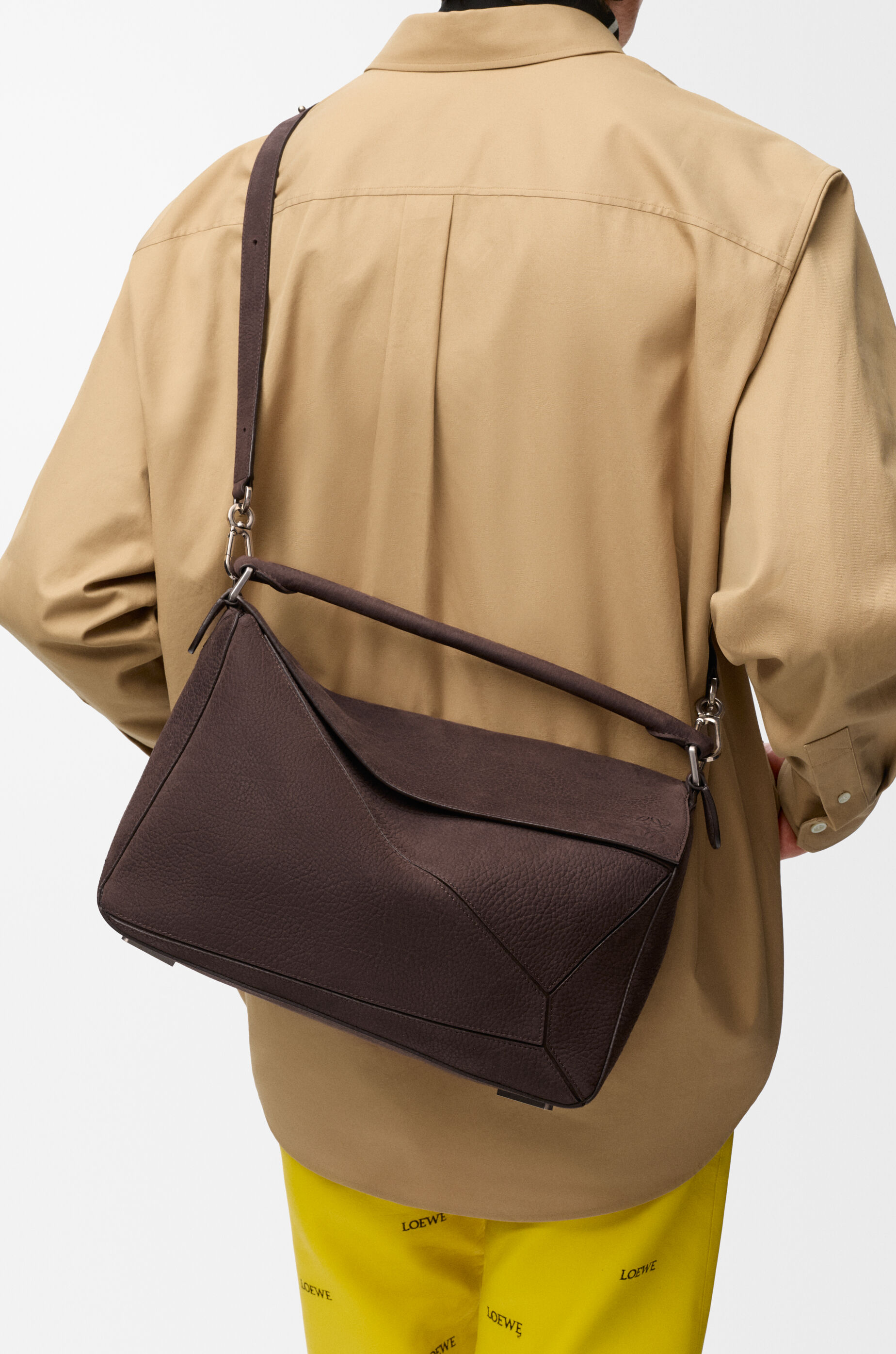 LOEWE Large Puzzle bag in grained nubuck Dark Chestnut