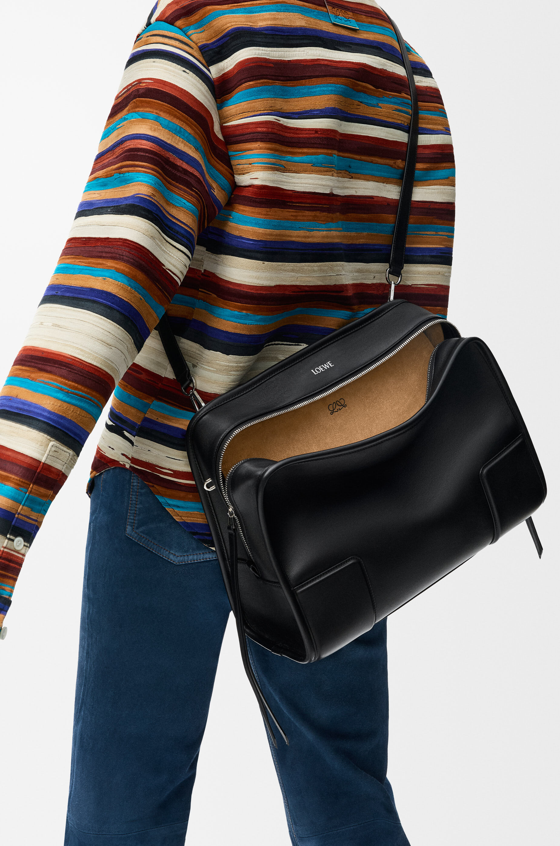 LOEWE Large Amazona 180 bag in soft calfskin Black