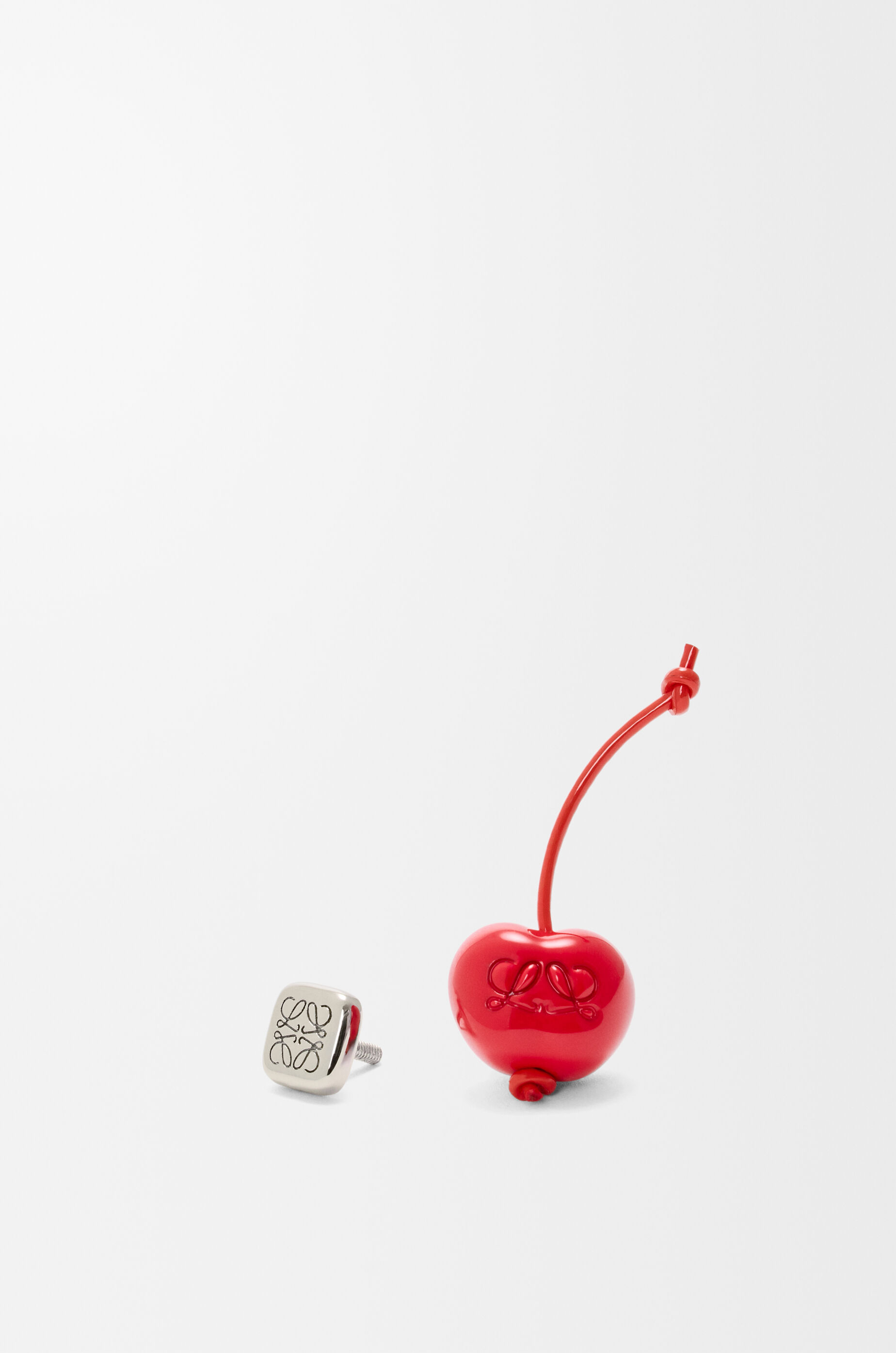 LOEWE Cherry pin Red