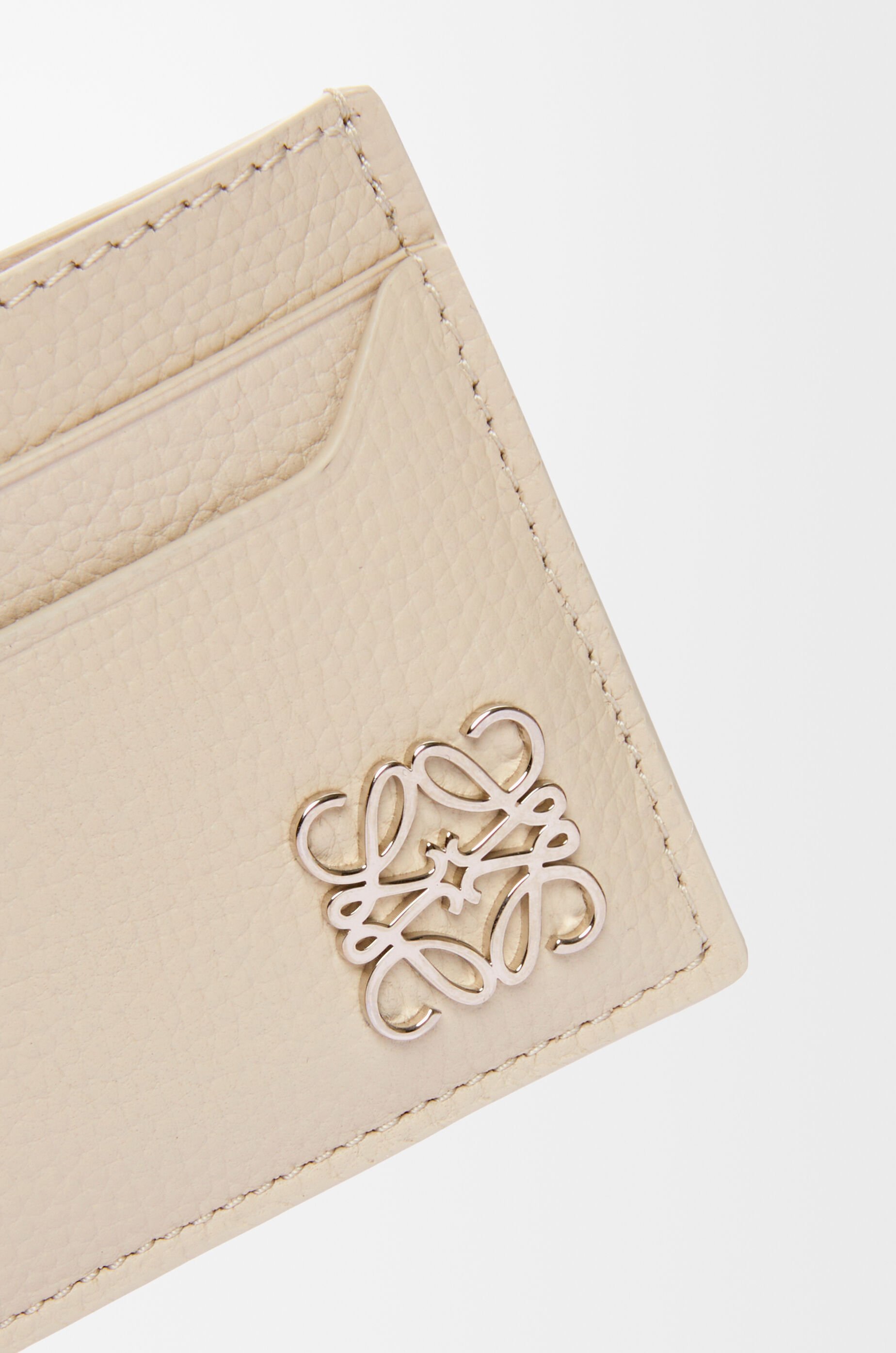 LOEWE Anagram plain cardholder in pebble grained calfskin Light Ghost