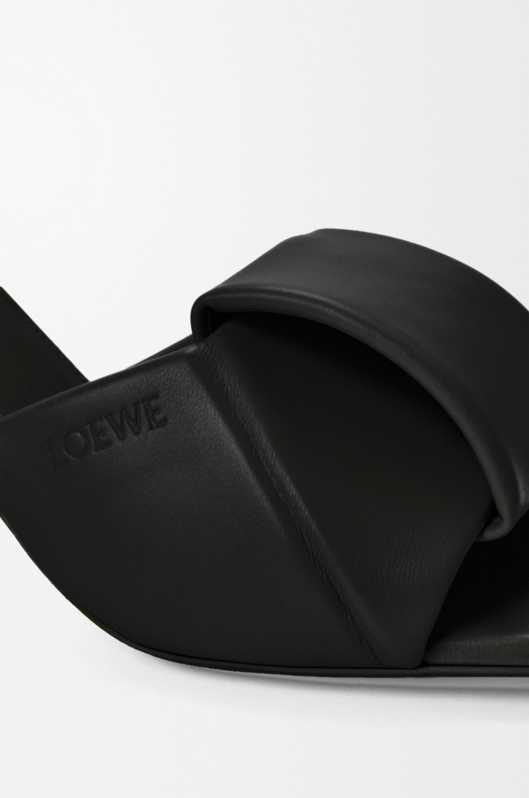 LOEWE Origami slide in lambskin Black