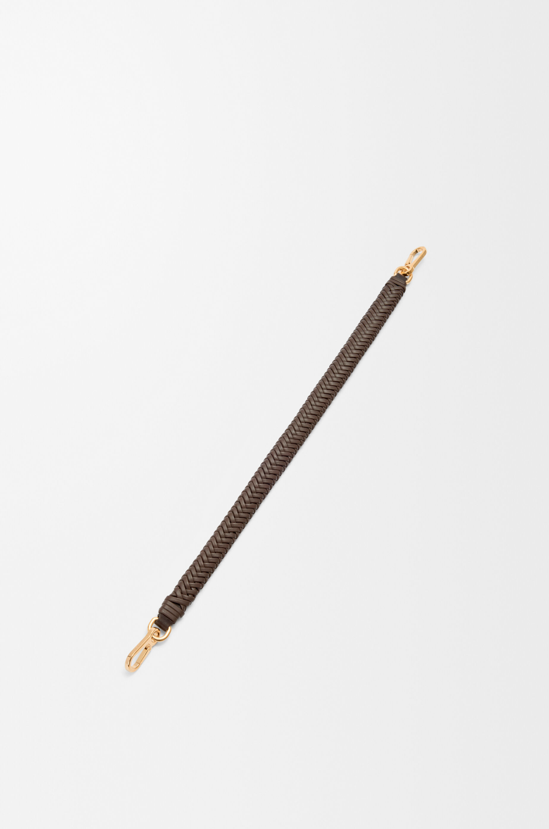 LOEWE Arrow short strap in classic calfskin Chocolate