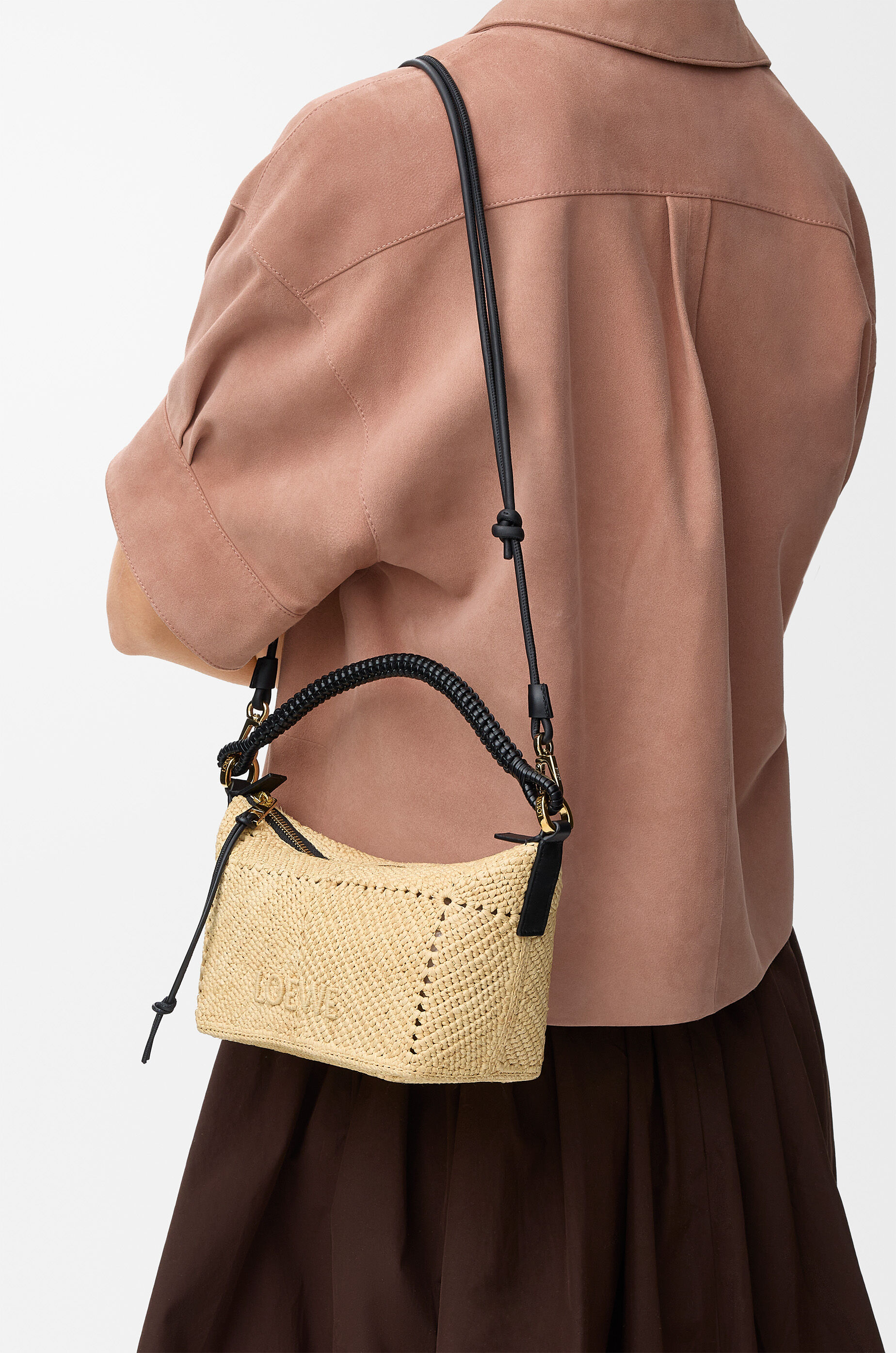 LOEWE Cala mini bag in classic calfskin and raffia Natural/Black