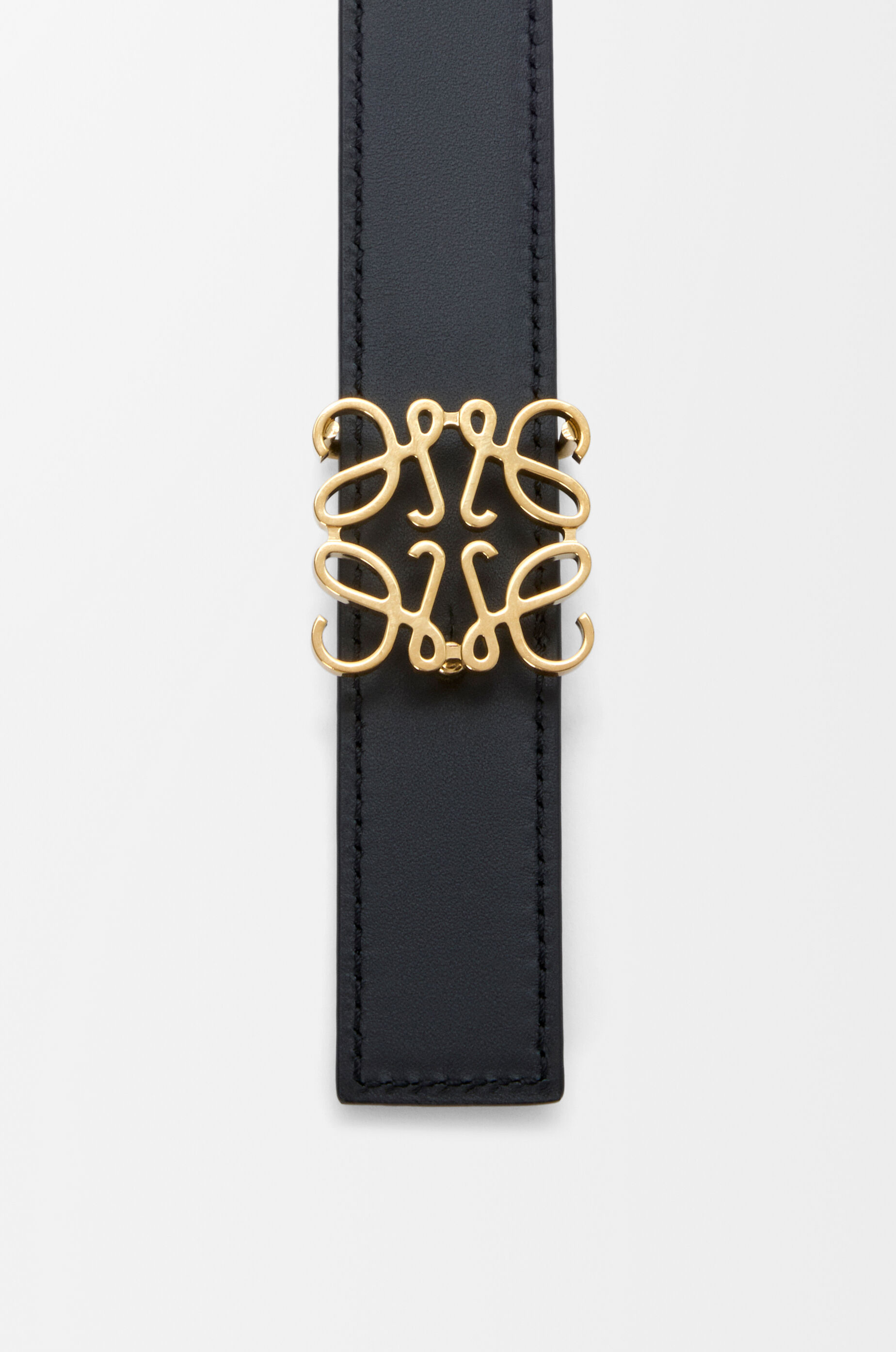 LOEWE Reversible Anagram belt in supple grained calfskin Black/Gold