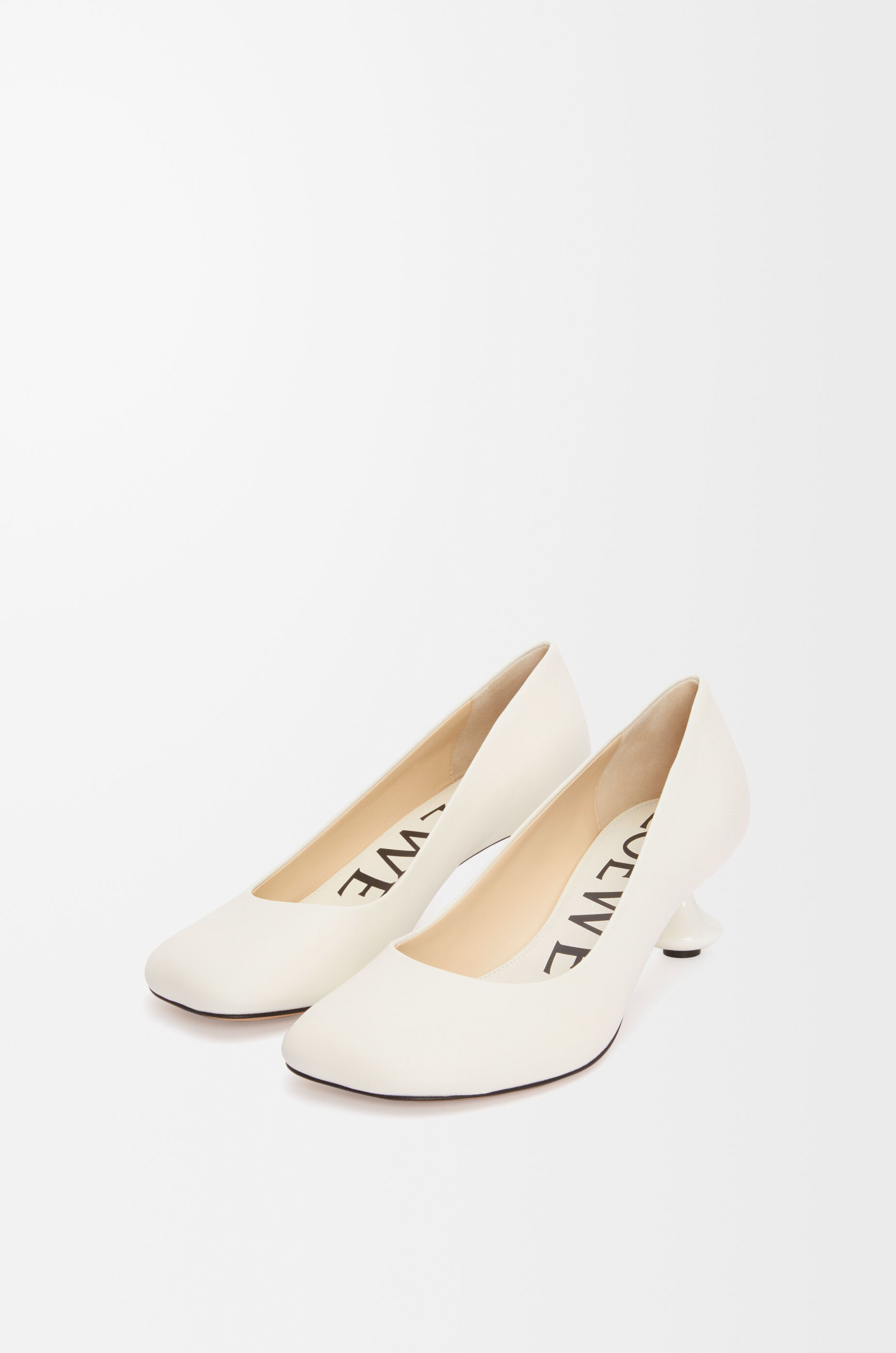 LOEWE Toy pump in goatskin White