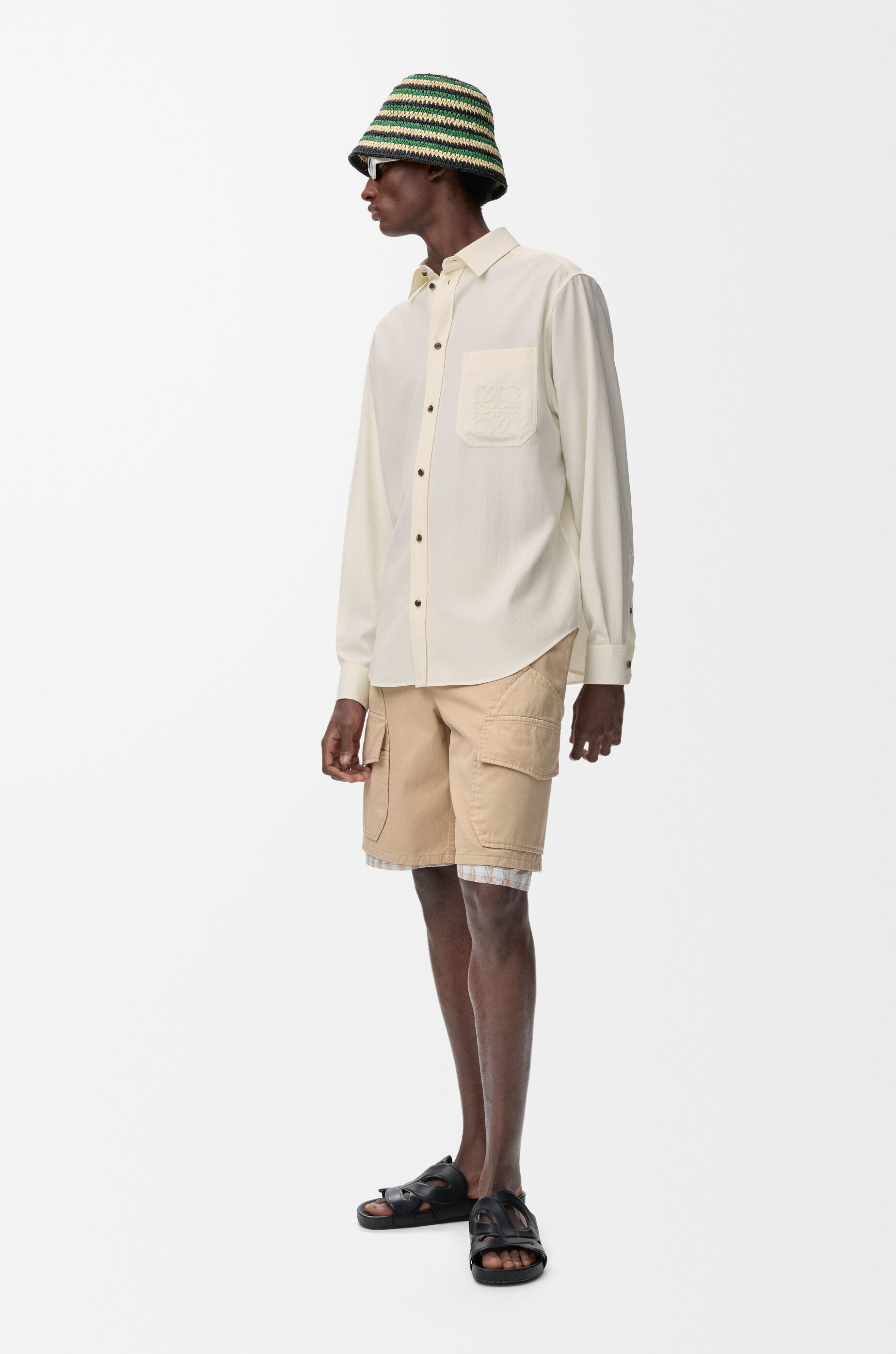 LOEWE Cargo shorts in cotton Sand