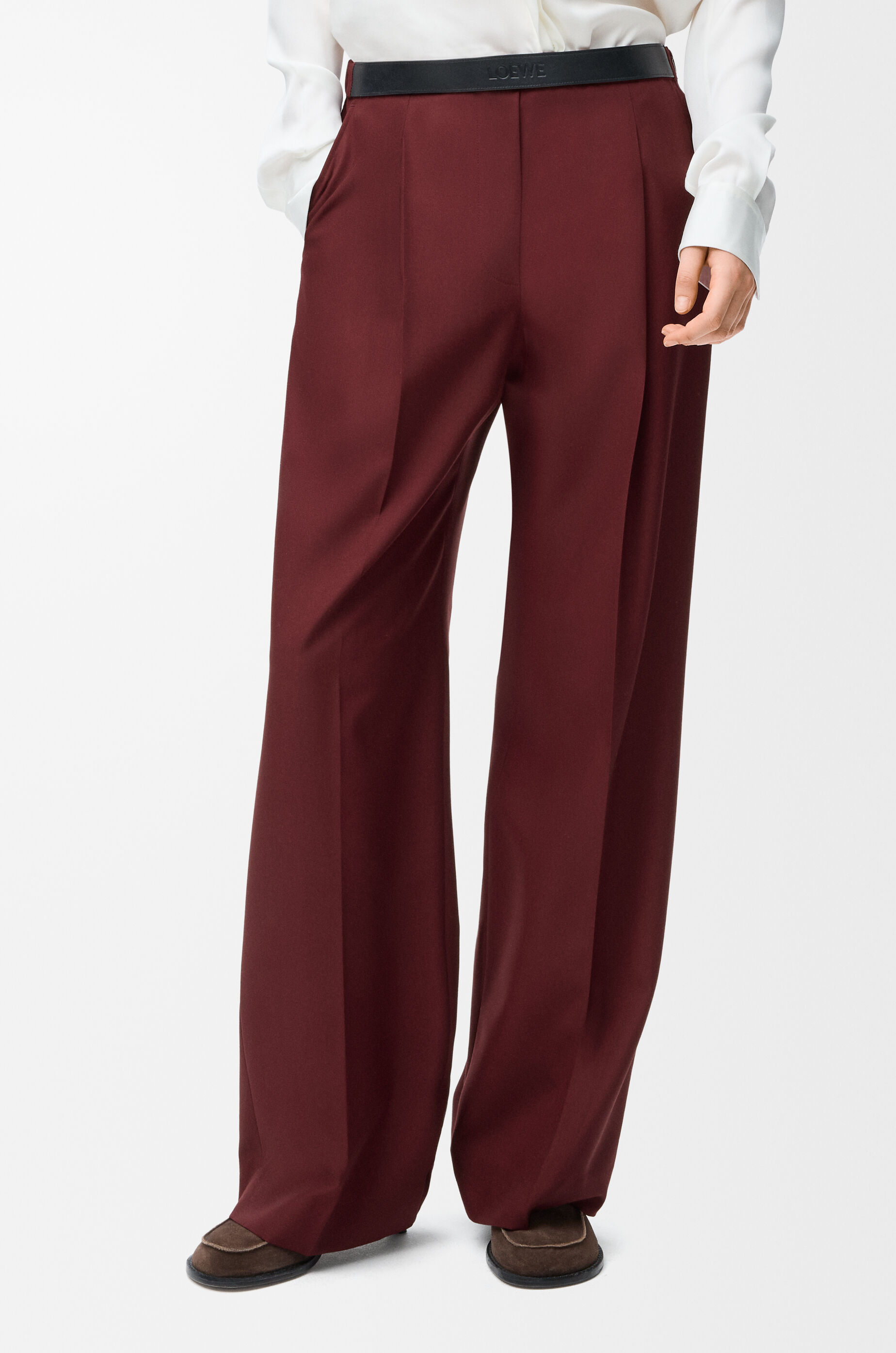 LOEWE Trousers in wool Burgundy