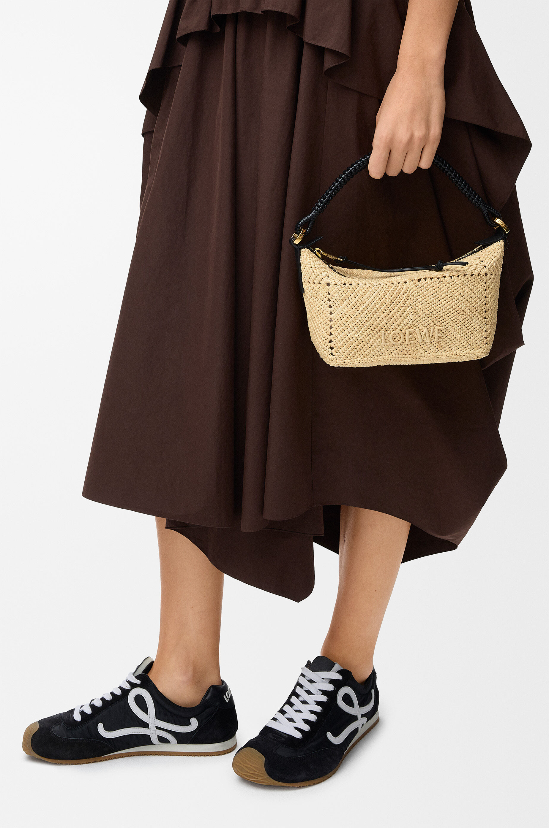LOEWE Cala mini bag in classic calfskin and raffia Natural/Black