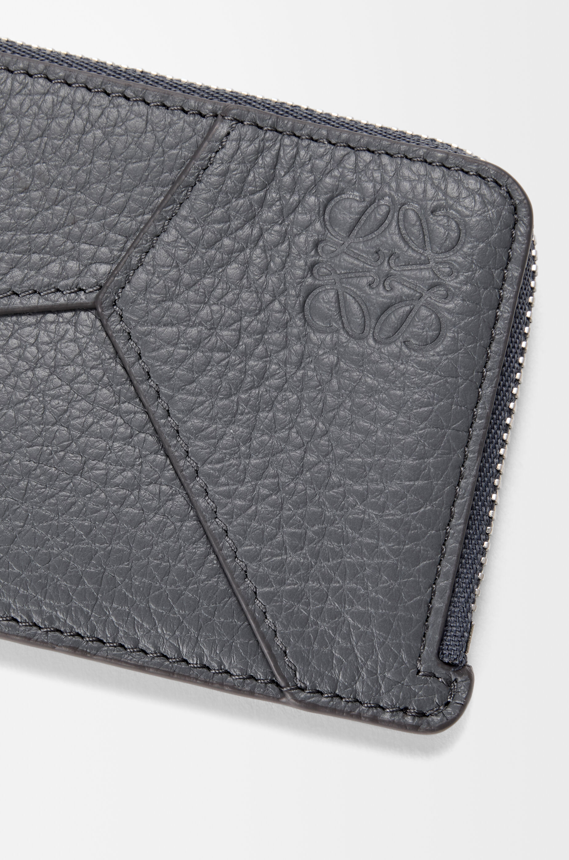 LOEWE Puzzle coin cardholder in supple grained calfskin Blue Grey
