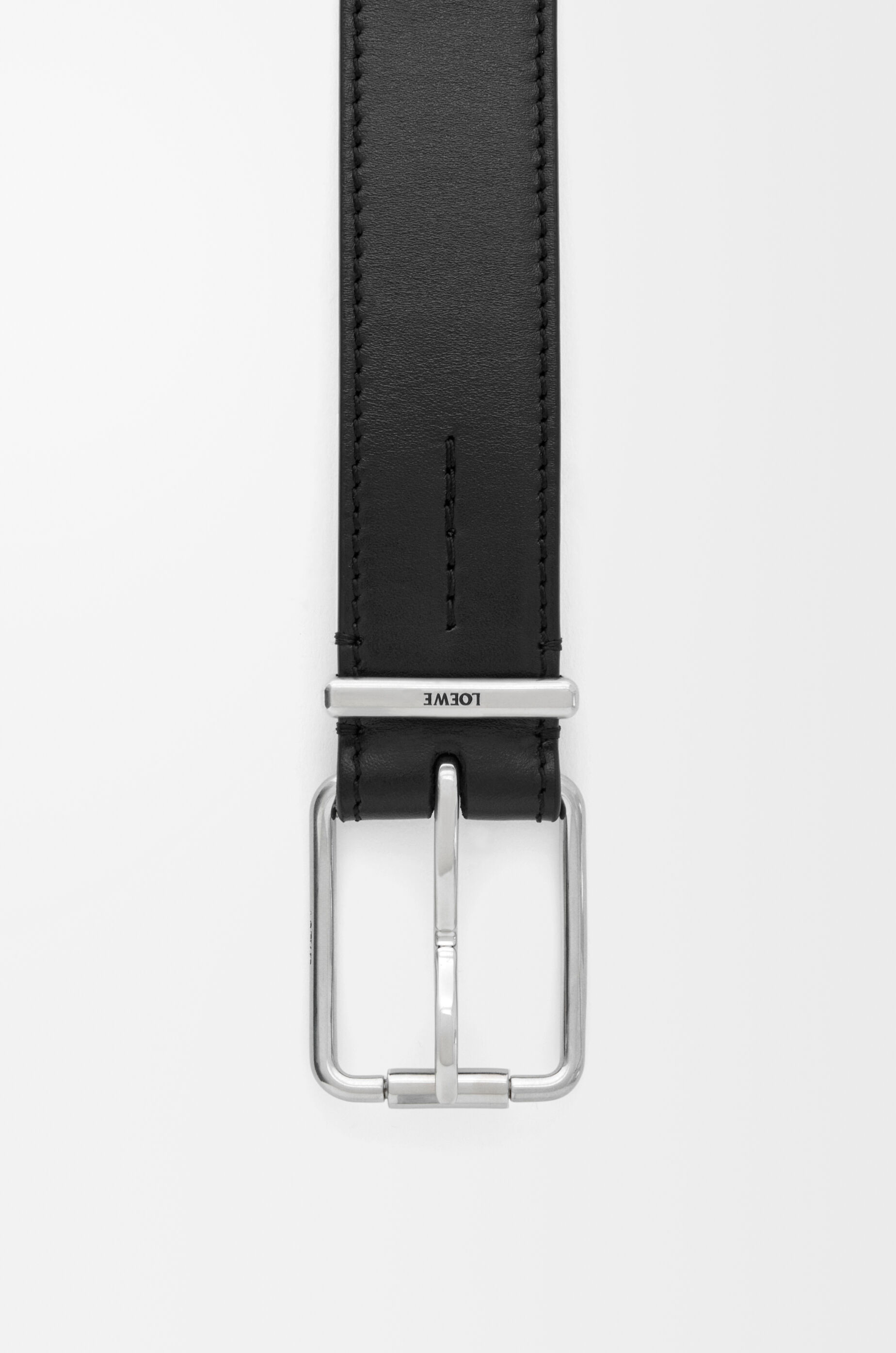 LOEWE Essential belt in shiny sleek calfskin Black/Vintage Palladium