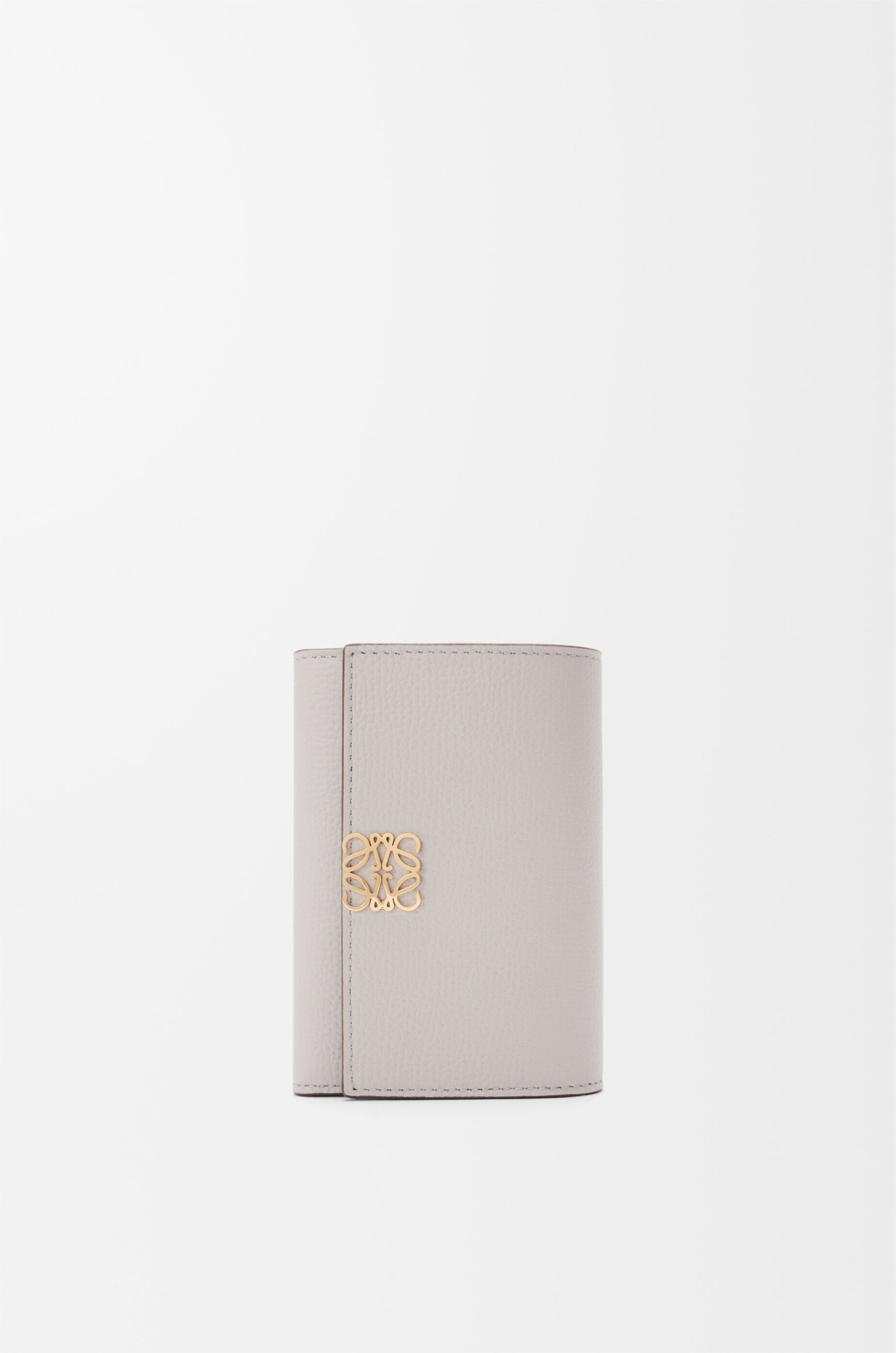 LOEWE Anagram small vertical wallet in pebble grained calfskin Light Ghost Grey