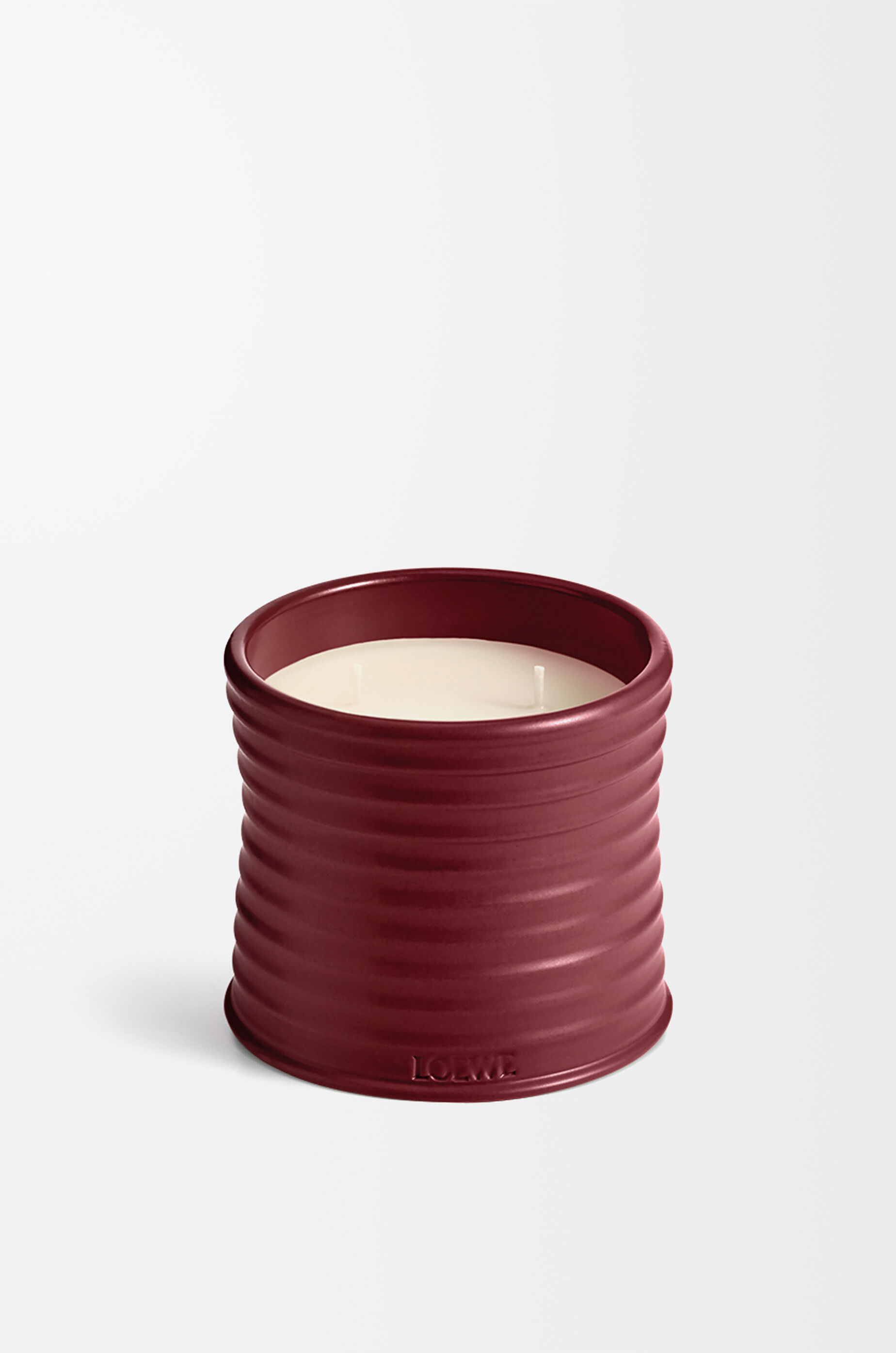 LOEWE Medium Beetroot candle Magenta