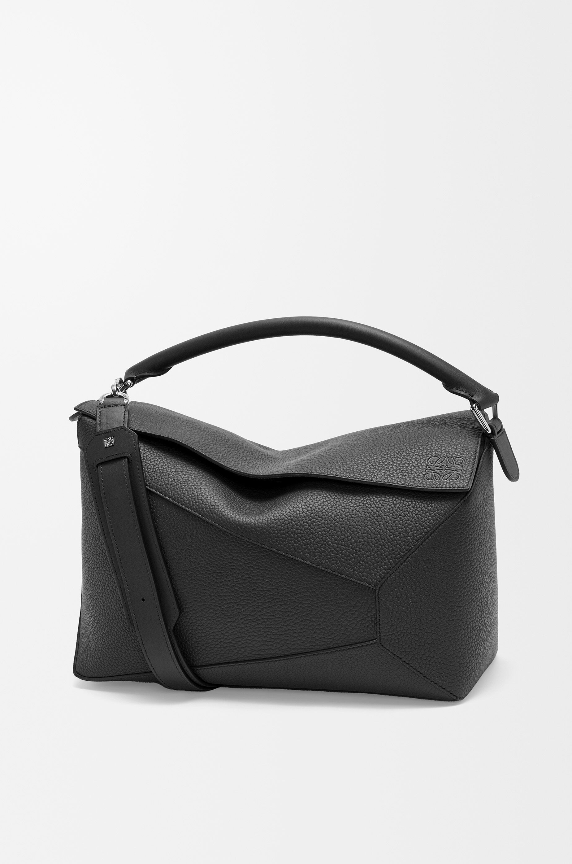 LOEWE Large Puzzle Edge bag in grained calfskin Black