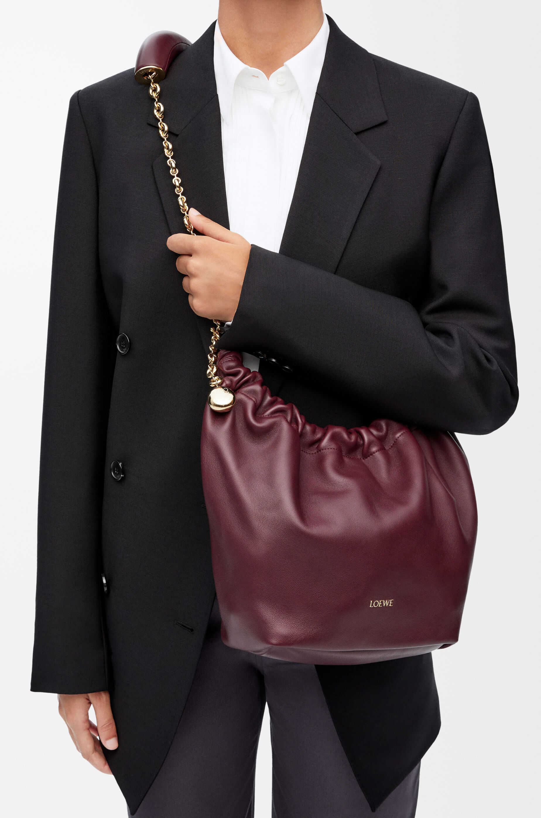 LOEWE Small Squeeze bag in mellow nappa lambskin Dark Burgundy
