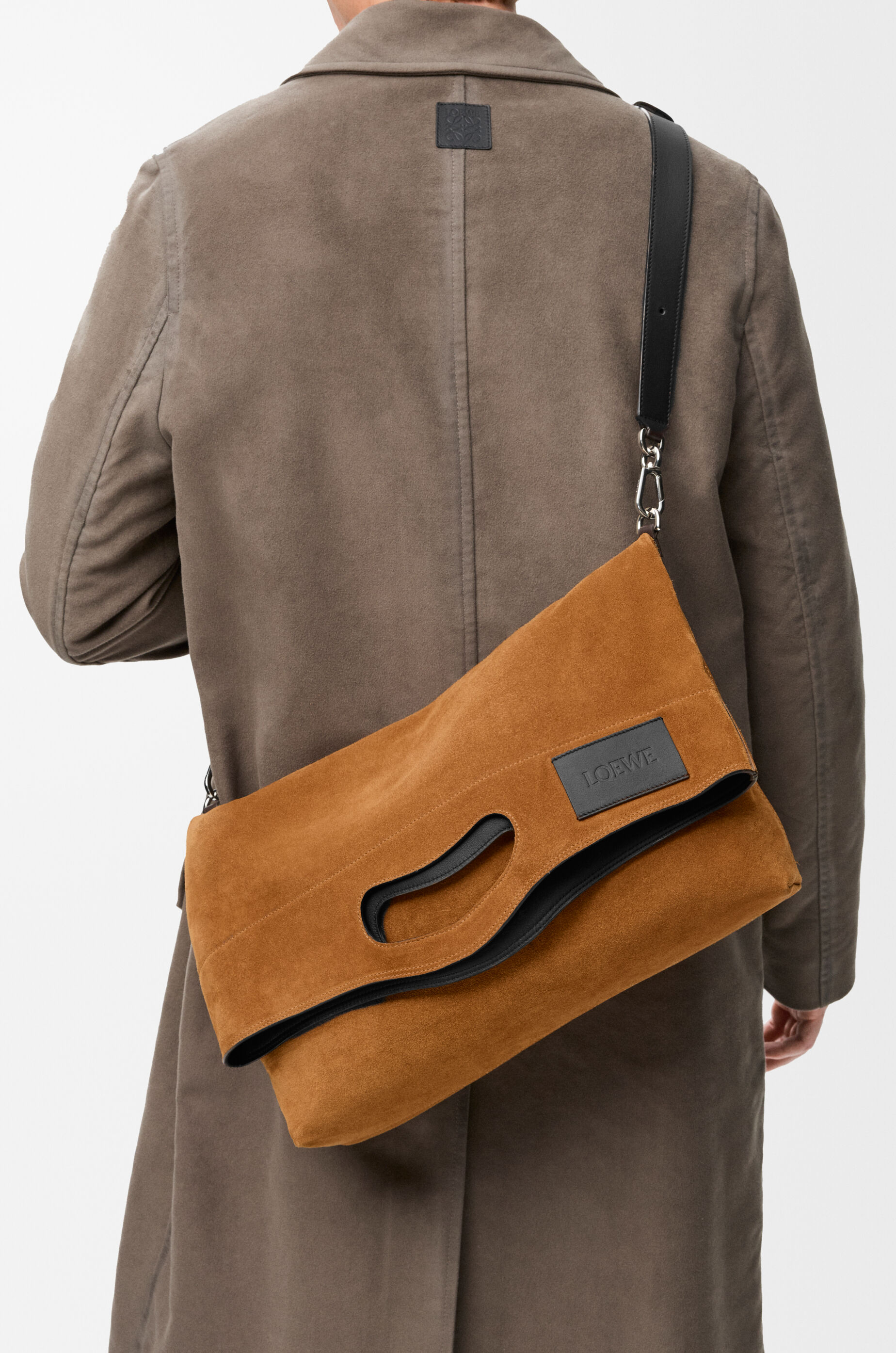 LOEWE Bob folded tote in suede Tobacco