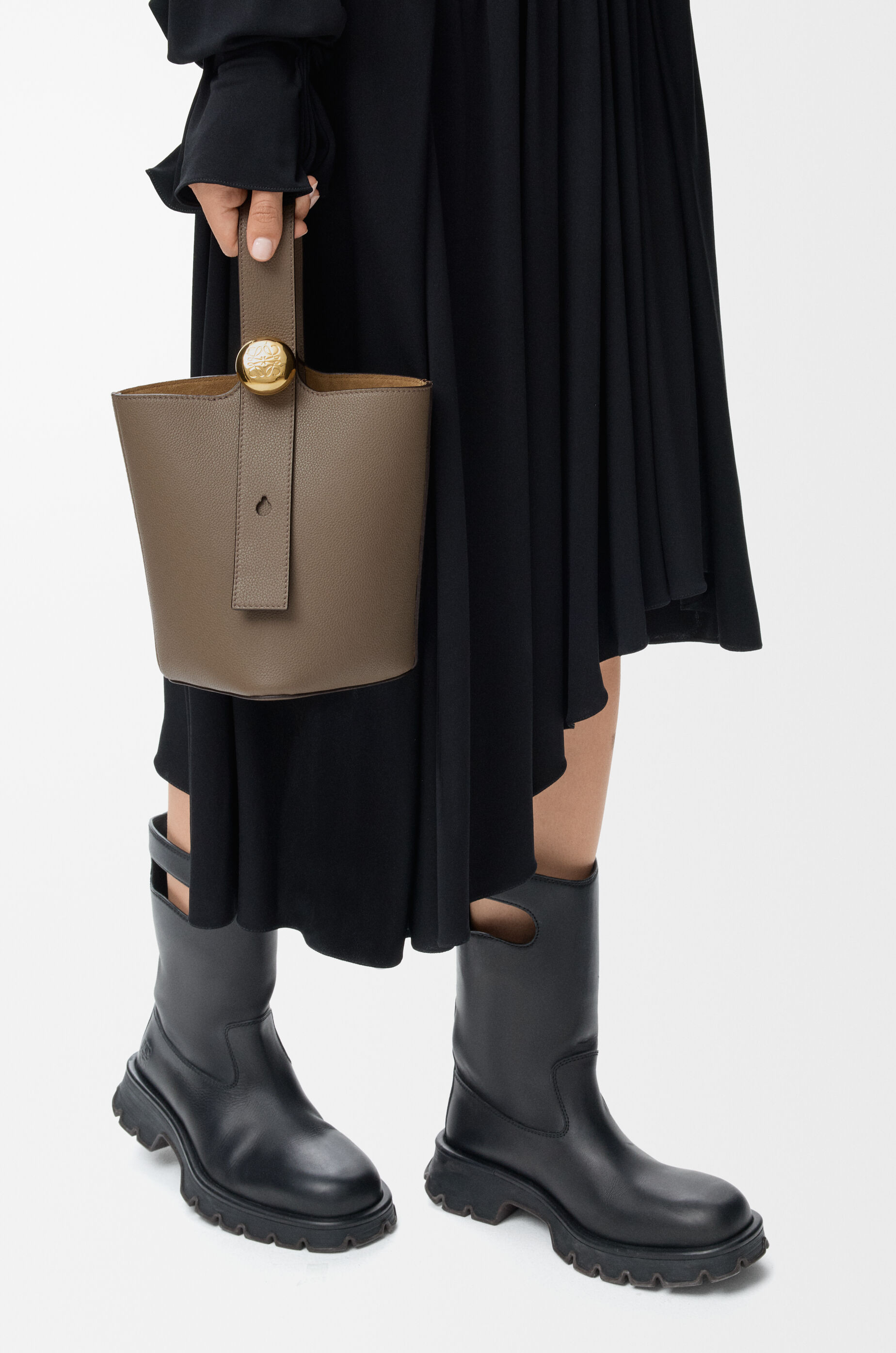 LOEWE Mini Pebble bucket in soft grained calfskin Taupe