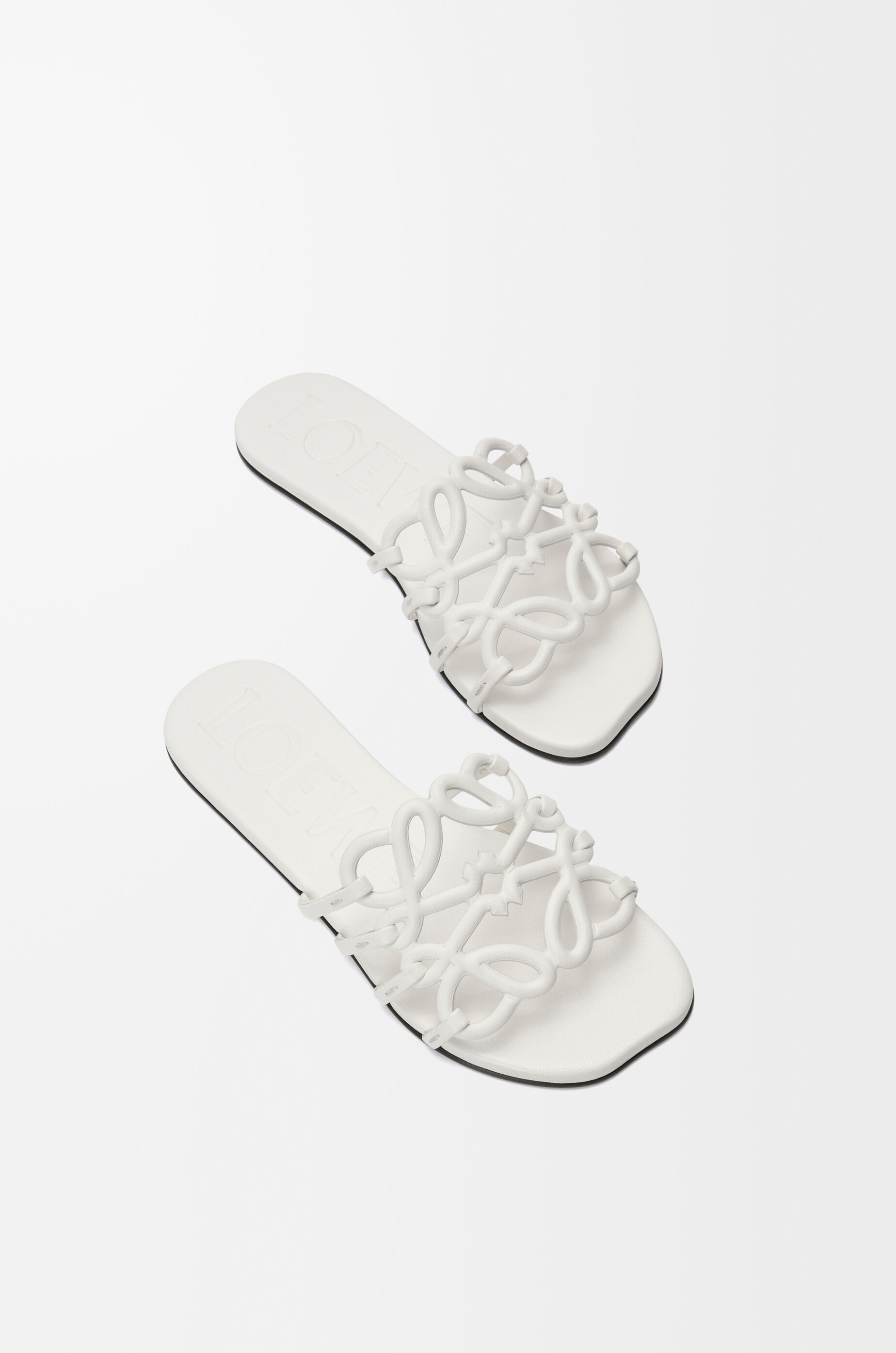 LOEWE Petal Anagram slide in soft calfskin Anthurium White