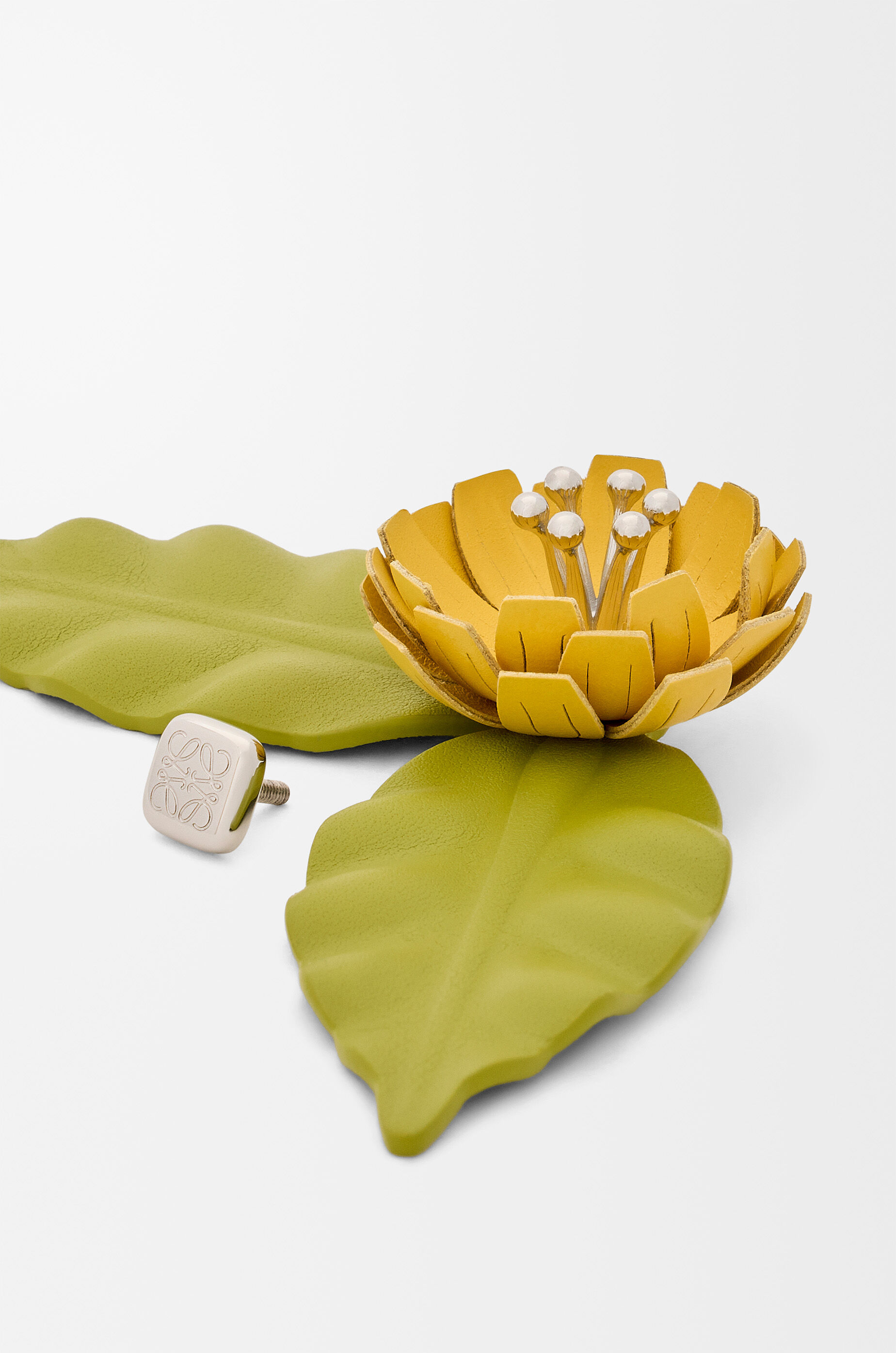 LOEWE Flower pin in calfskin Yellow