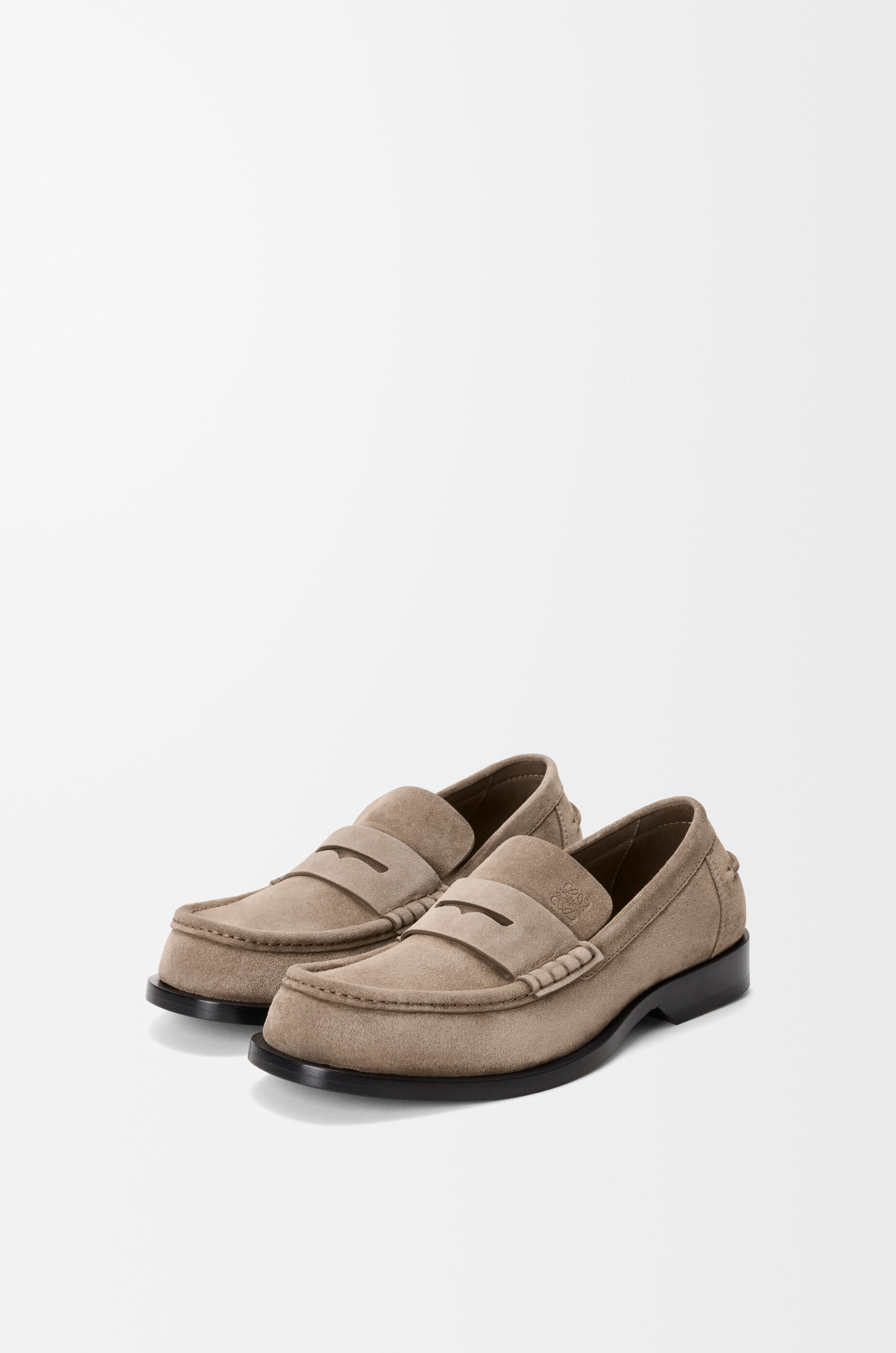 LOEWE Bobine loafer in suede calfskin Hazelnut