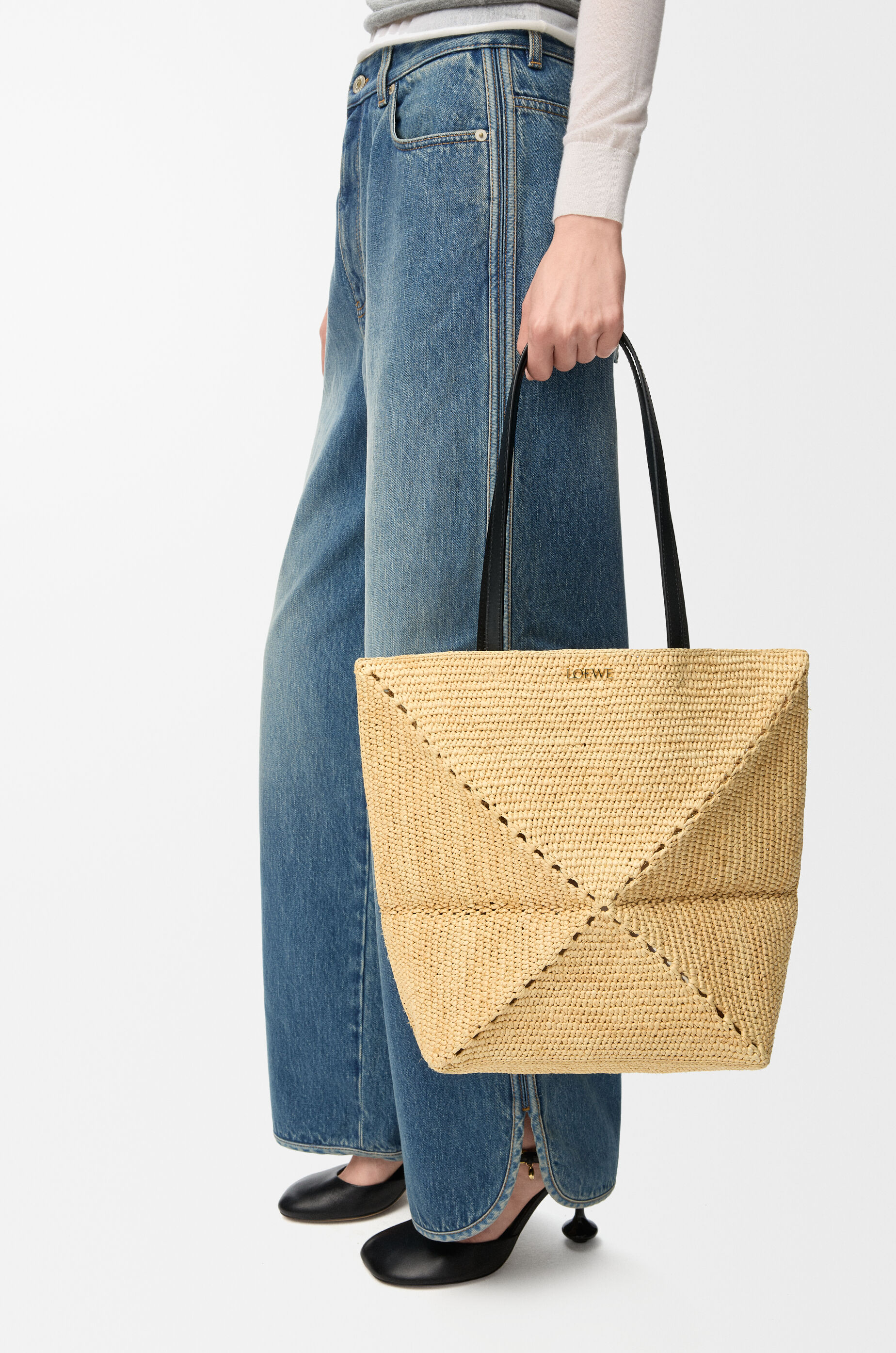 LOEWE Medium Puzzle Fold tote in raffia Natural