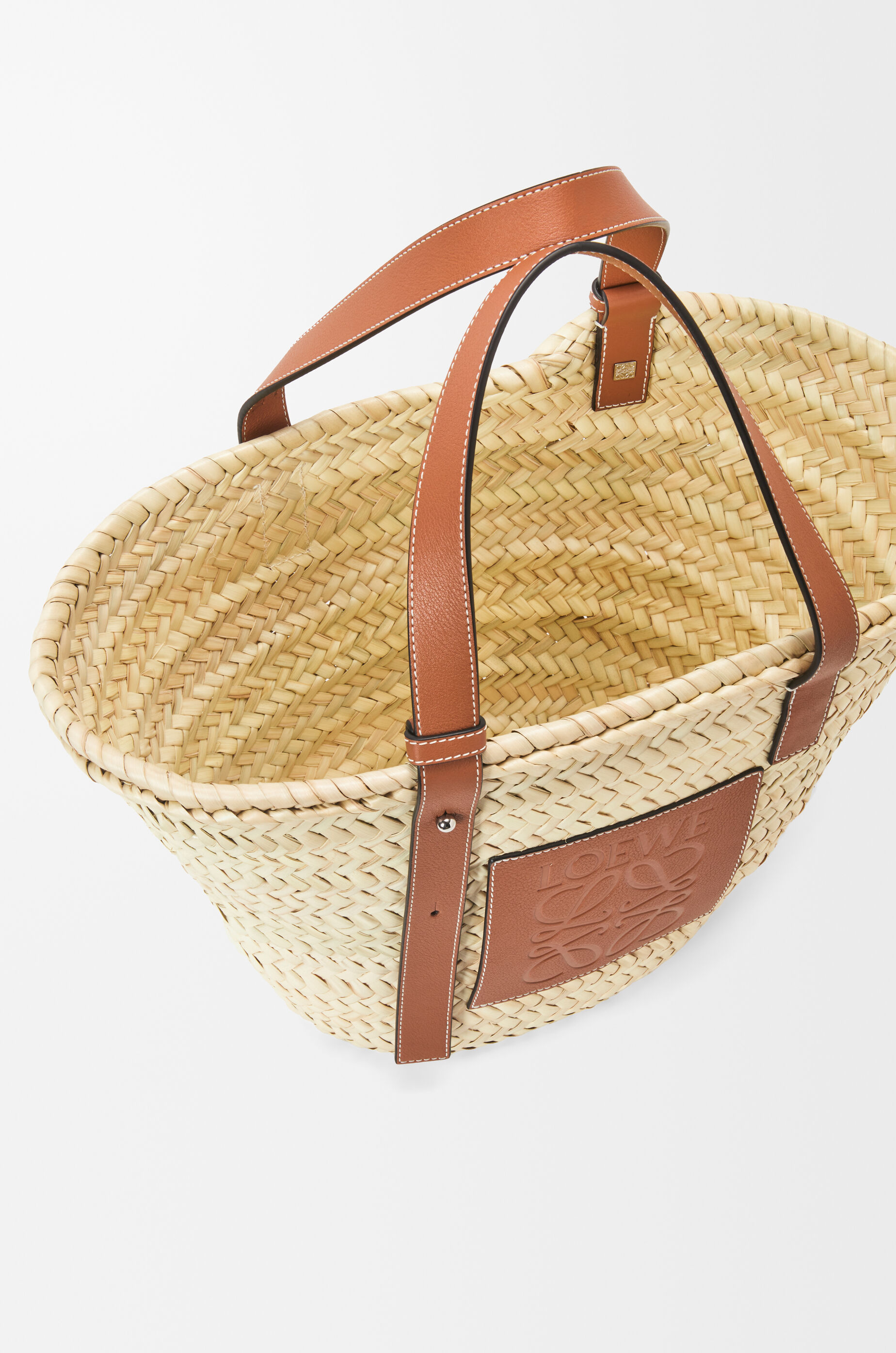 LOEWE Basket bag in palm leaf and calfskin Natural/Tan