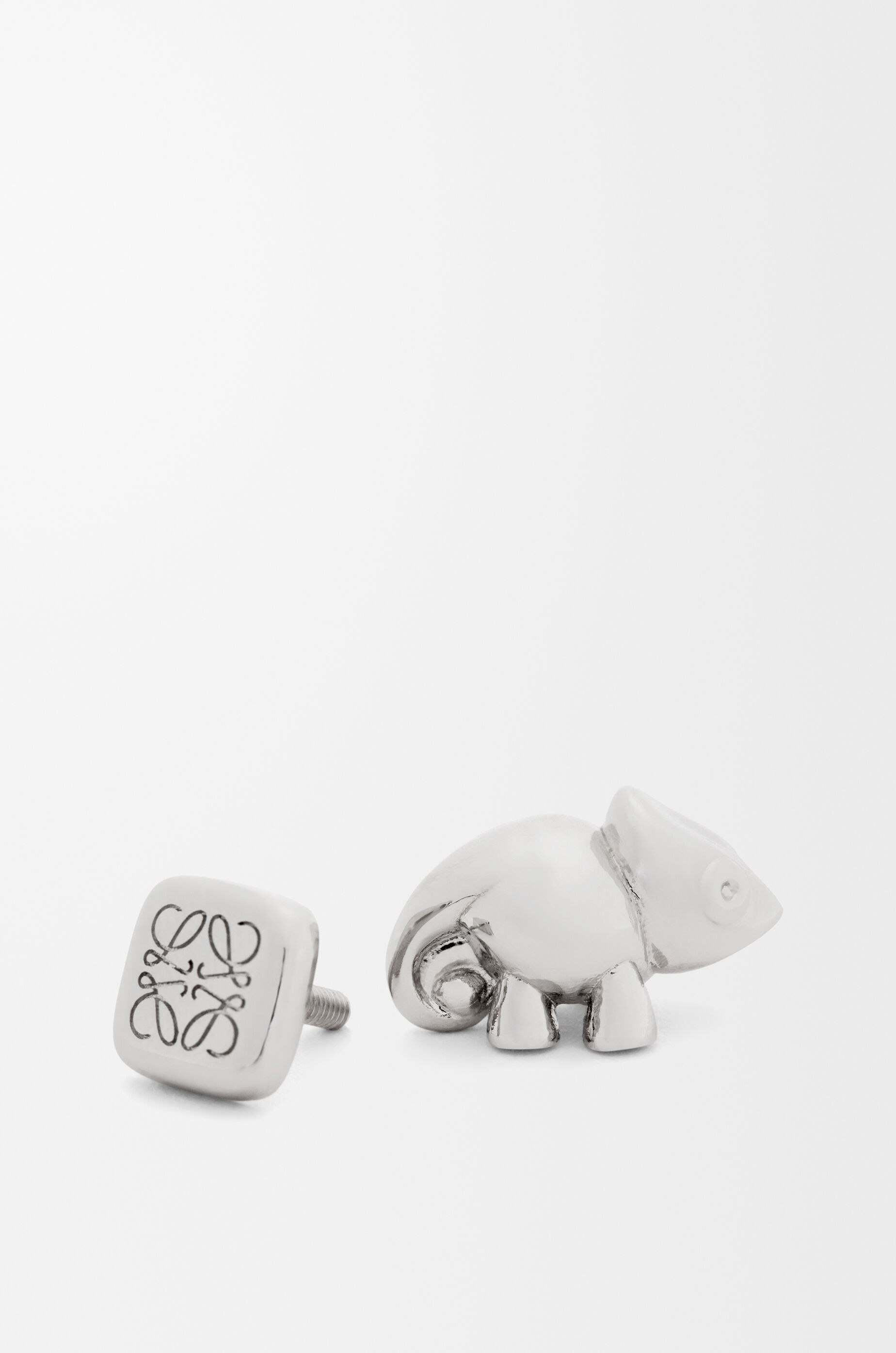 LOEWE Chameleon pin in brass Palladium