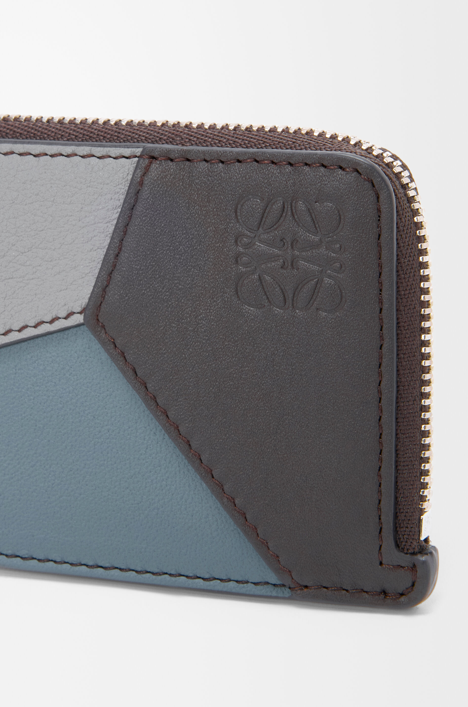 LOEWE Puzzle coin cardholder in classic calfskin Asphalt Grey/Storm Blue