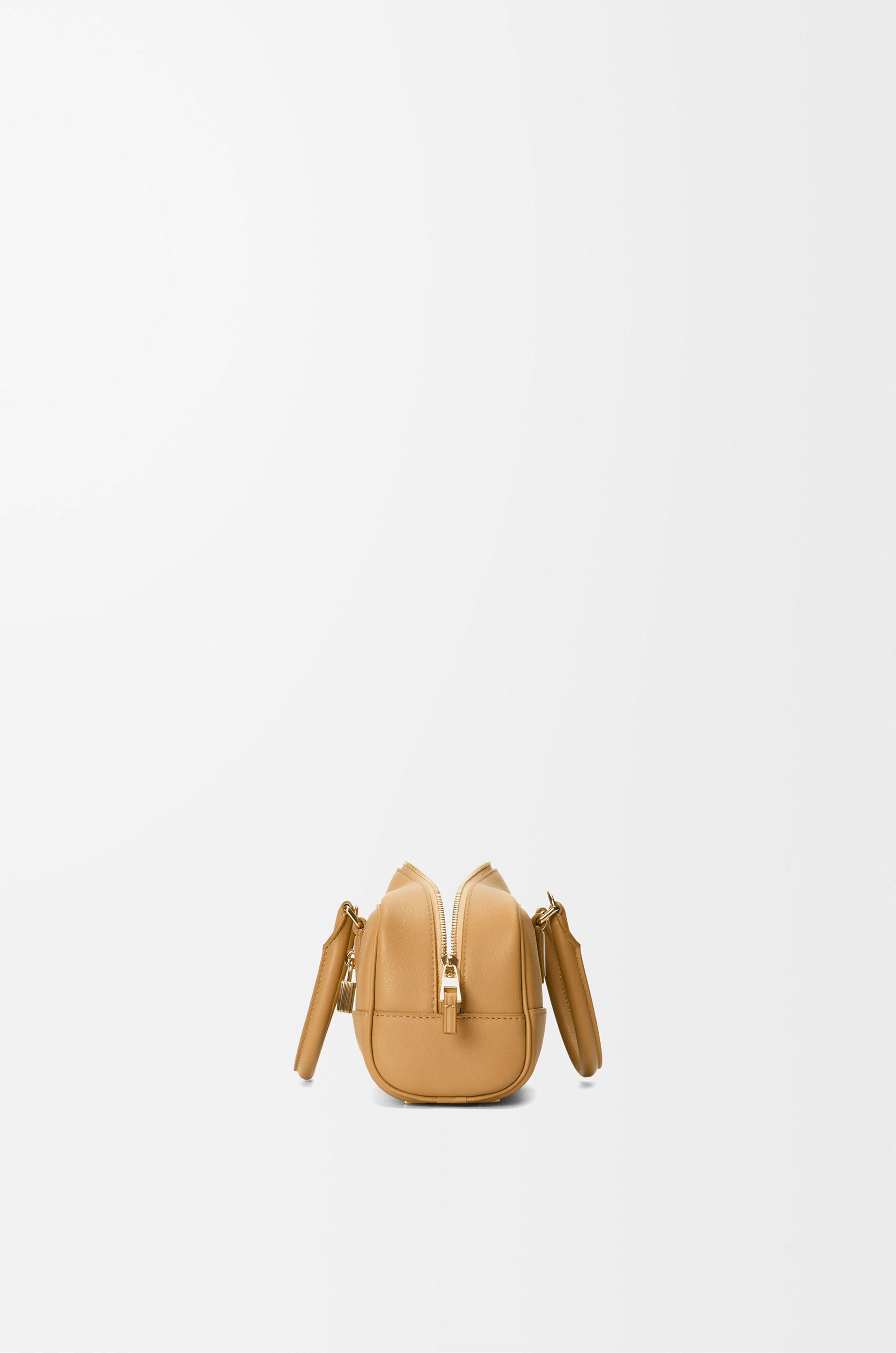 LOEWE Amazona 23 cropped bag in nappa calfskin Warm Desert