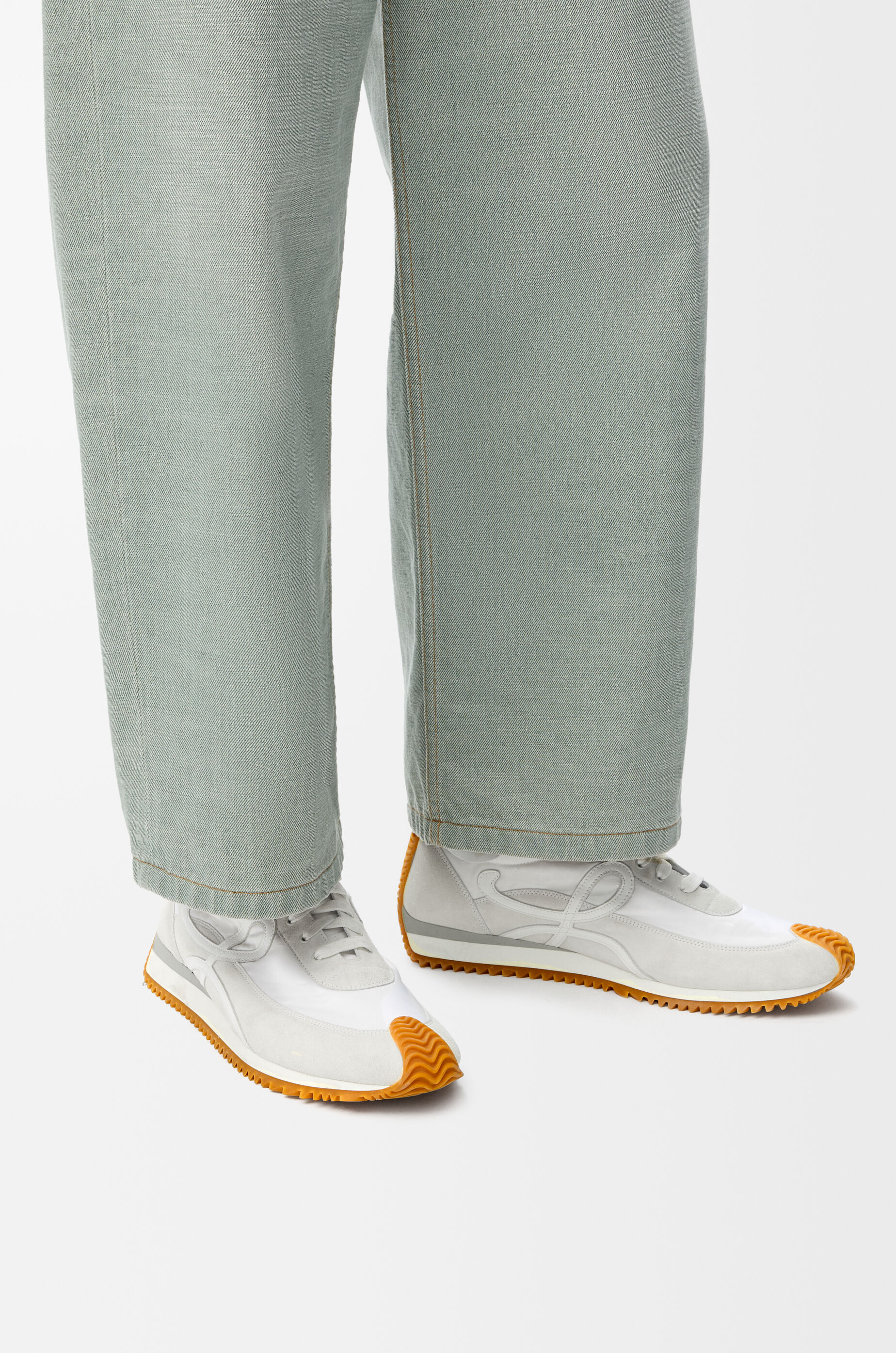 LOEWE Flow Runner in nylon and suede White