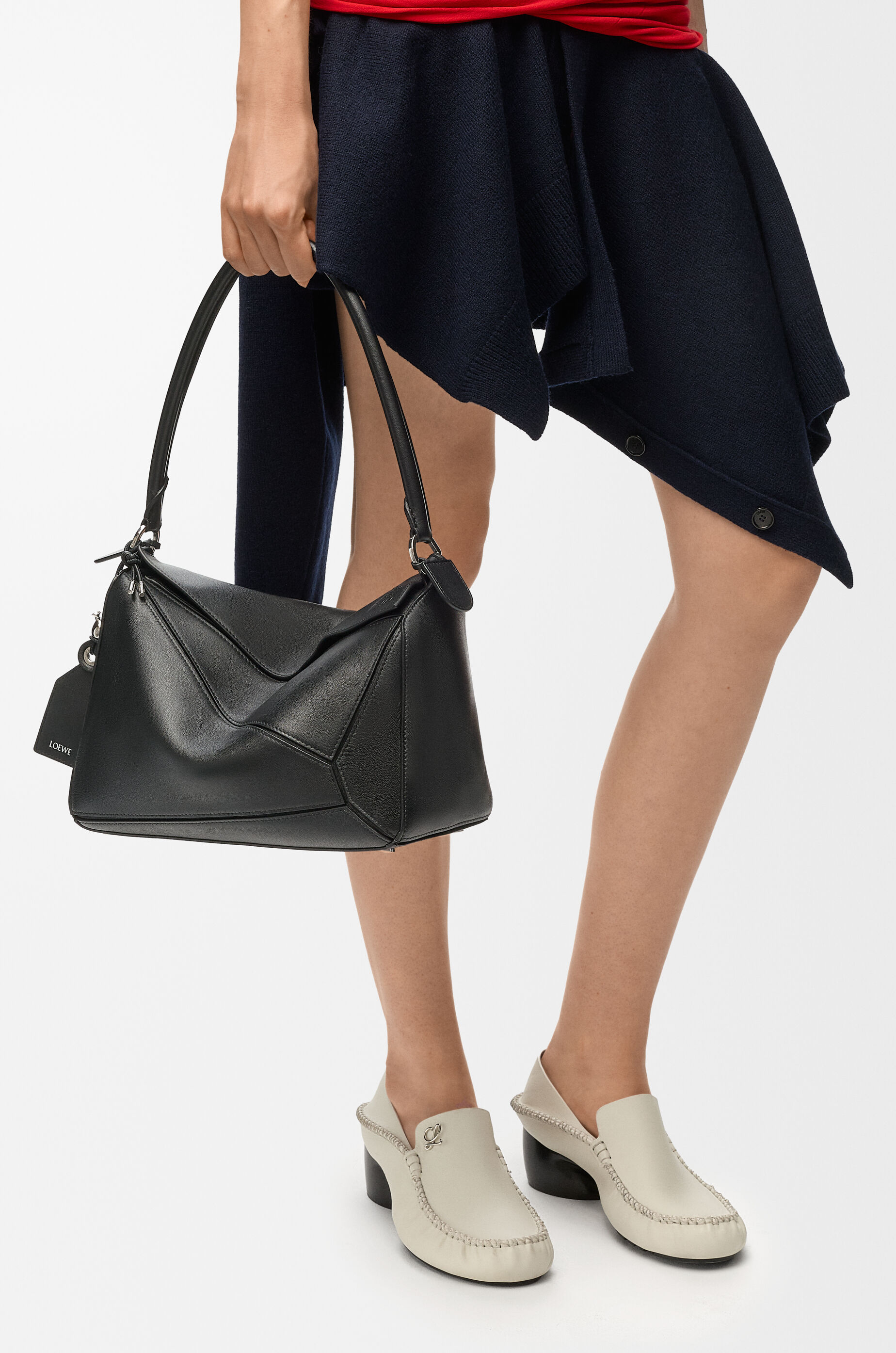 LOEWE Medium Featherlight Puzzle bag in nappa lambskin Black