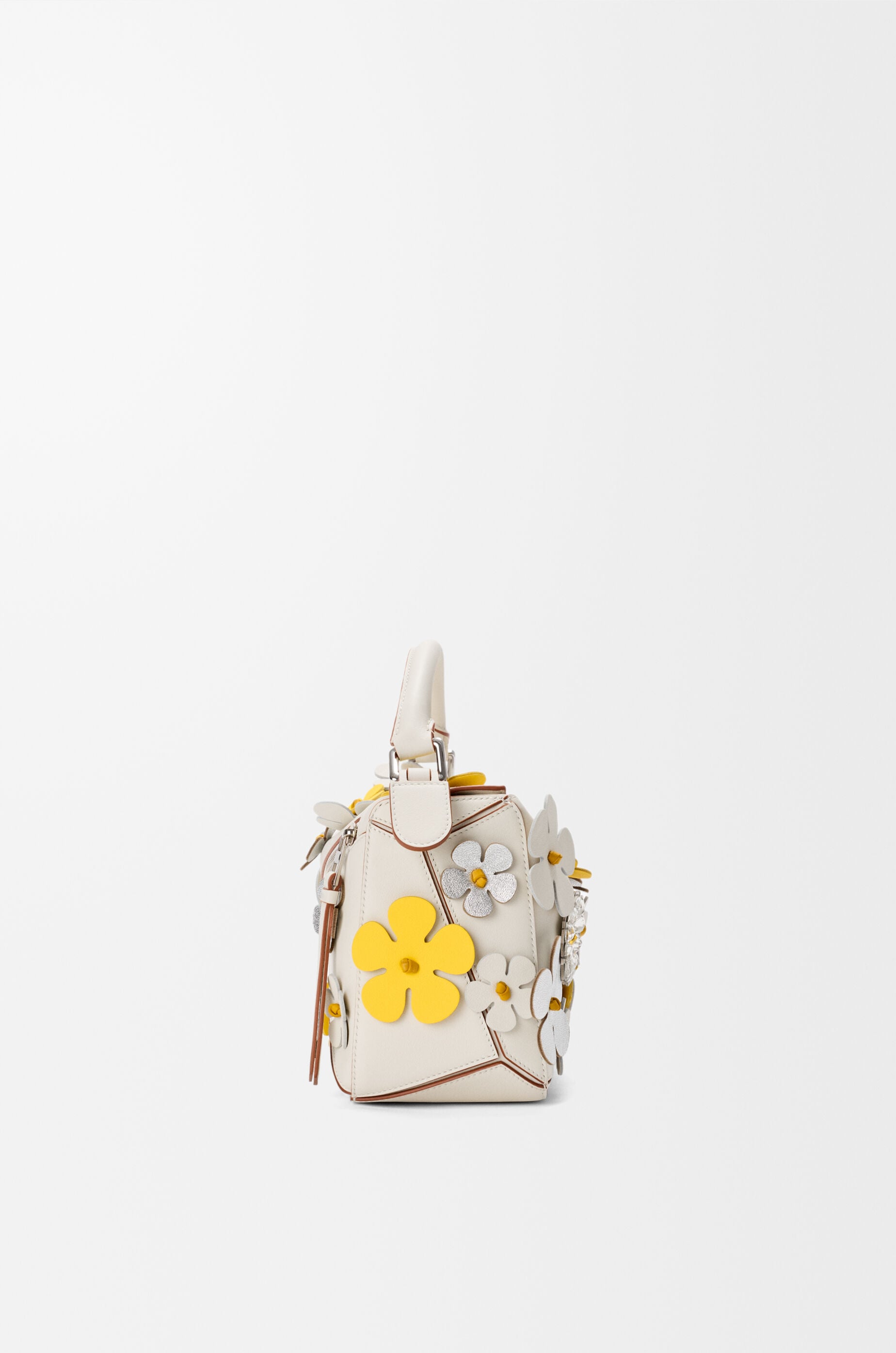 LOEWE Small Puzzle bag in classic calfskin Soft White