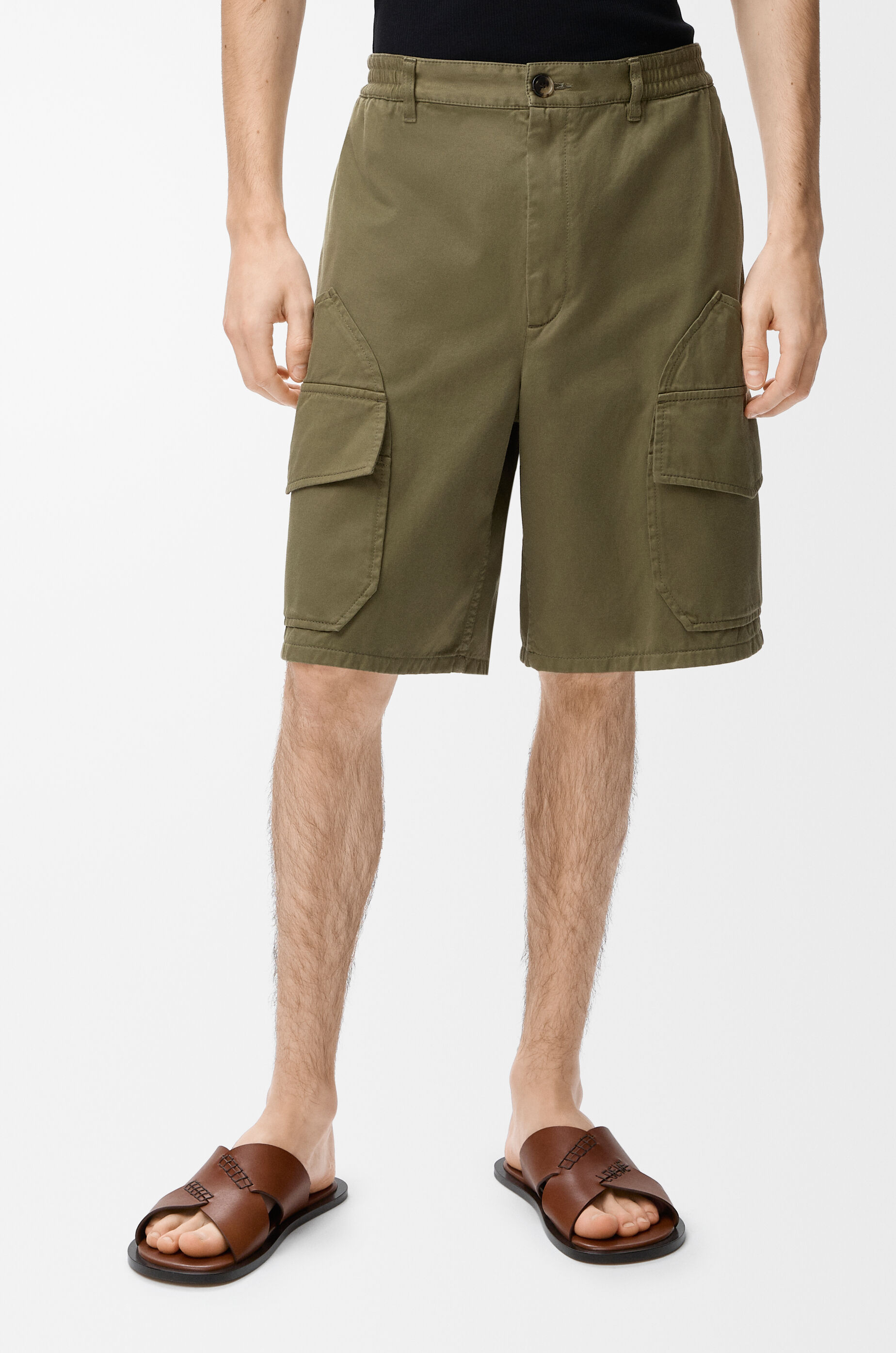 LOEWE Cargo shorts in cotton Khaki Green