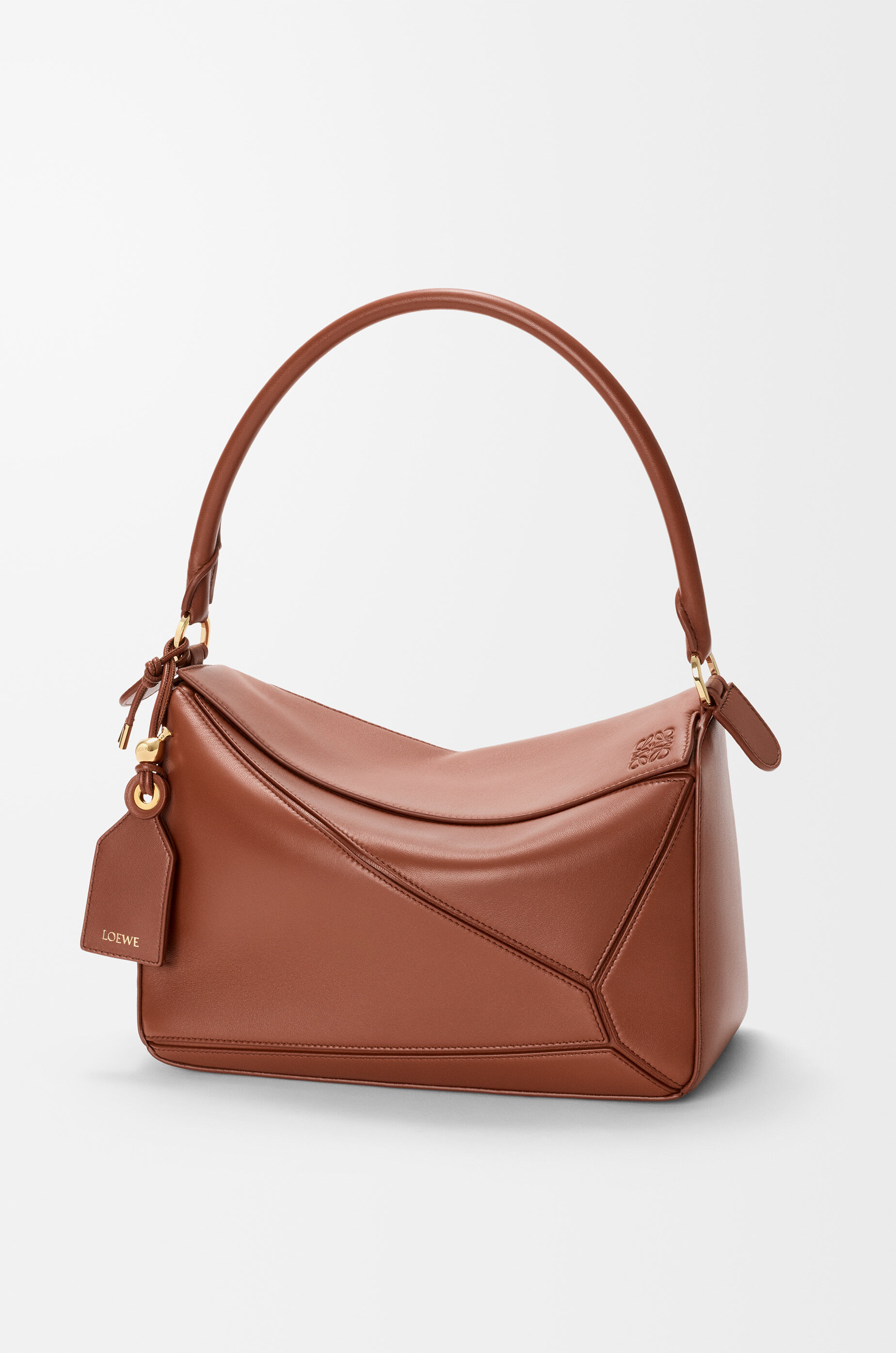 LOEWE Medium Featherlight Puzzle bag in nappa lambskin Pecan