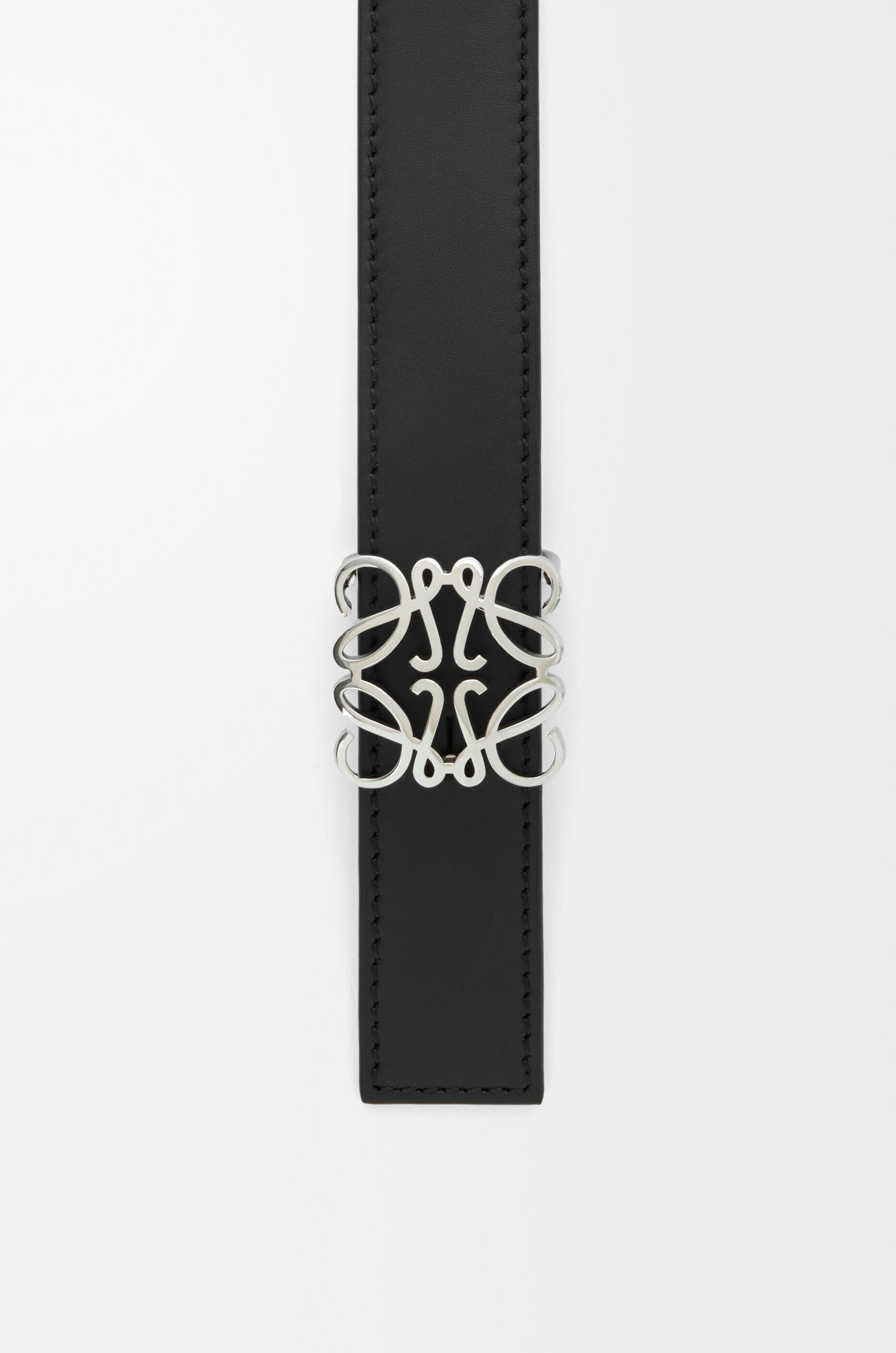 LOEWE Reversible Anagram Bombé belt in smooth calfskin Black/Burgundy