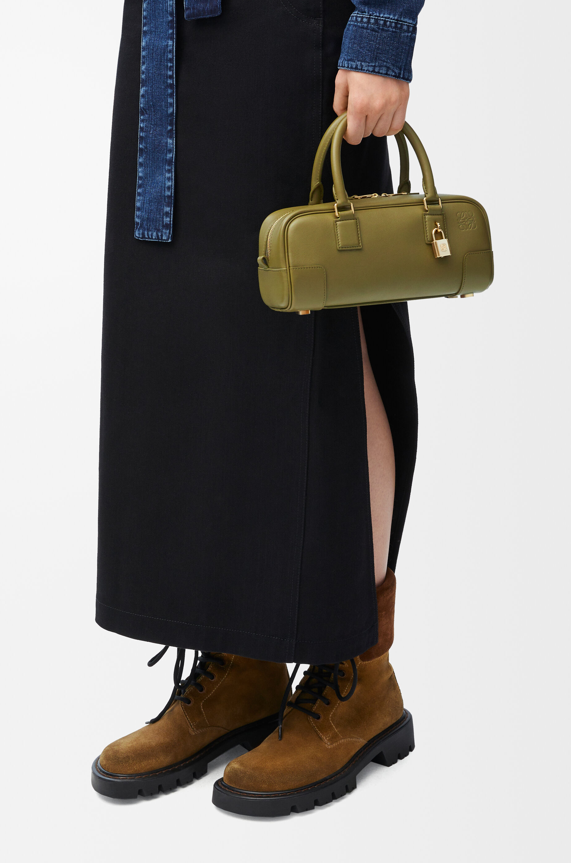 LOEWE Amazona 23 cropped bag in nappa calfskin Olive