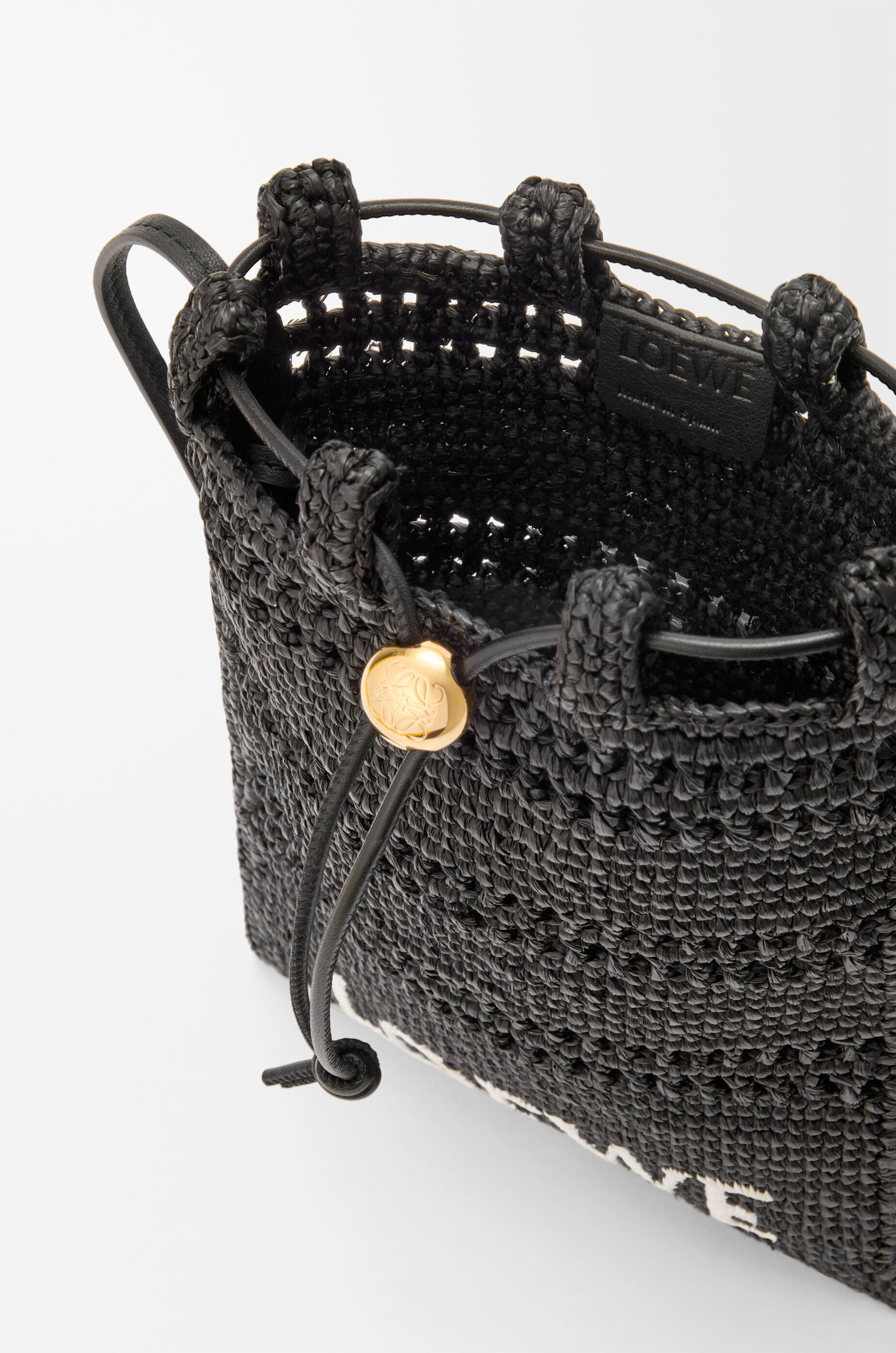 LOEWE Drawstring pocket in raffia  Black